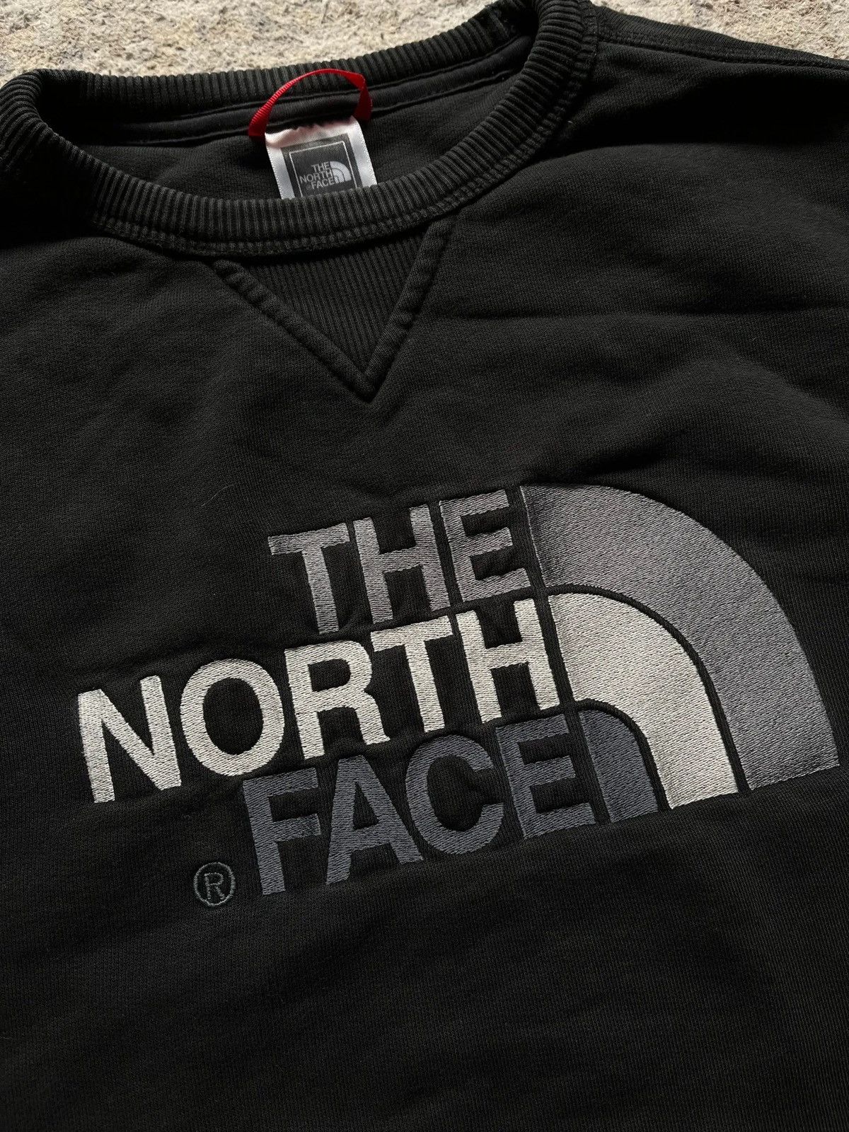 The North Face The North Face Sweatshirt Sz S Big Logo 2019 Black Size US S / EU 44-46 / 1 - 2 Thumbnail