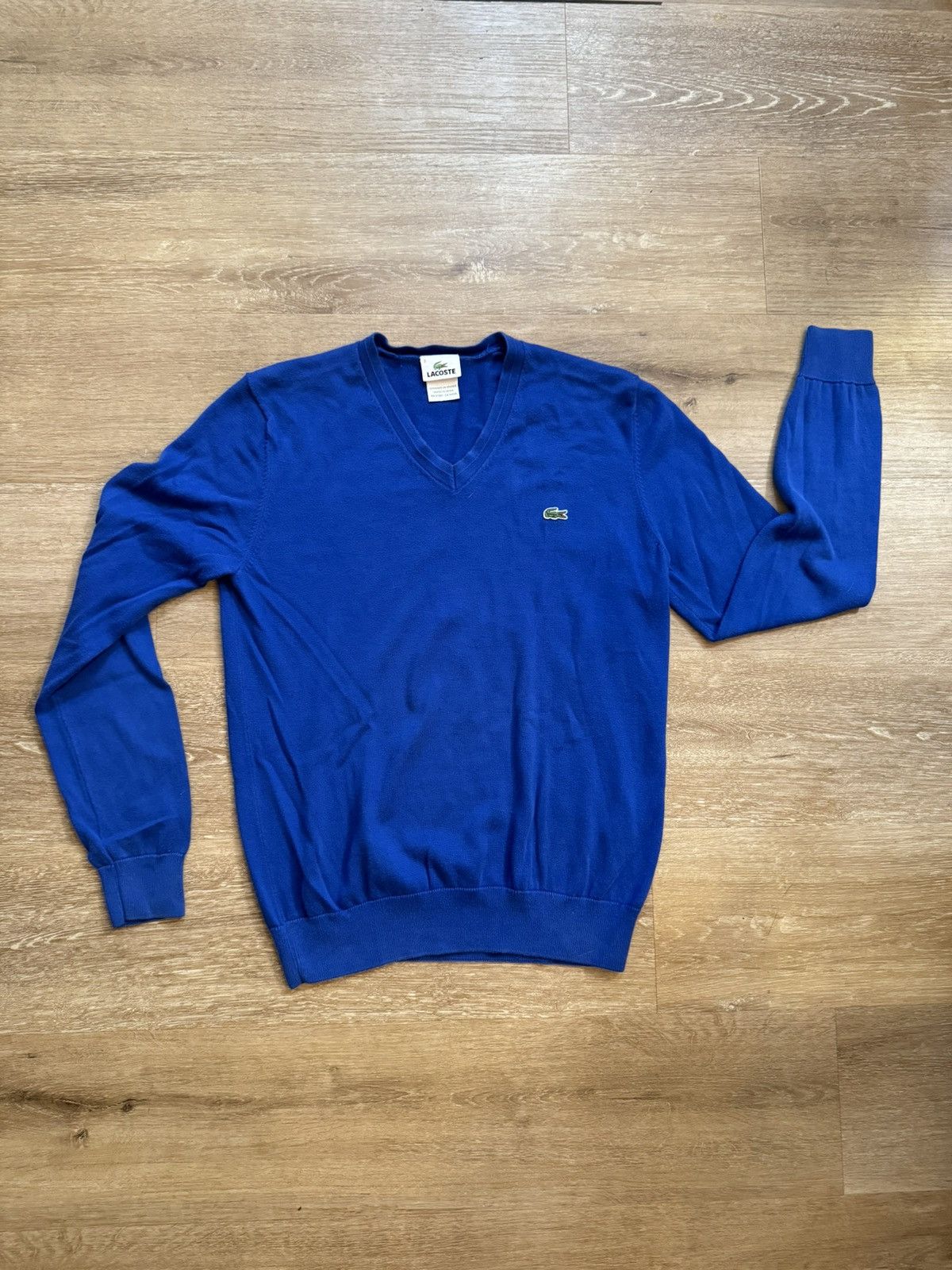 Izod Y2K Lacoste IZOD V Neck Knit Golfwear Preppy Sweater Royal Size US L / EU 52-54 / 3 - 1 Thumbnail