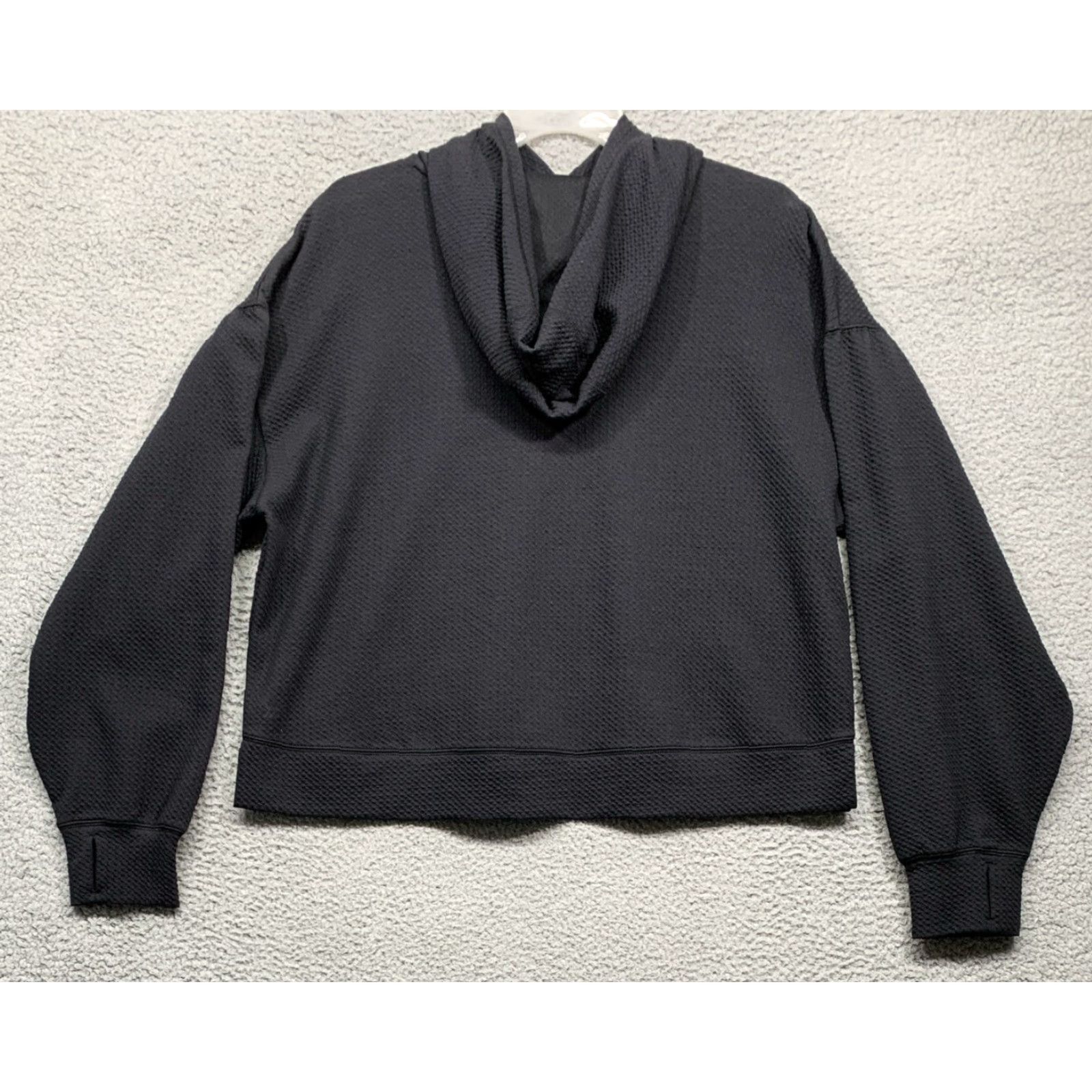 Vintage All in Motion Women's Cropped Hooded Sweatshirt XXL Black Relaxed Fit Sweatshirt Size XXL / US 16-18 / IT 52-54 - 4 Thumbnail