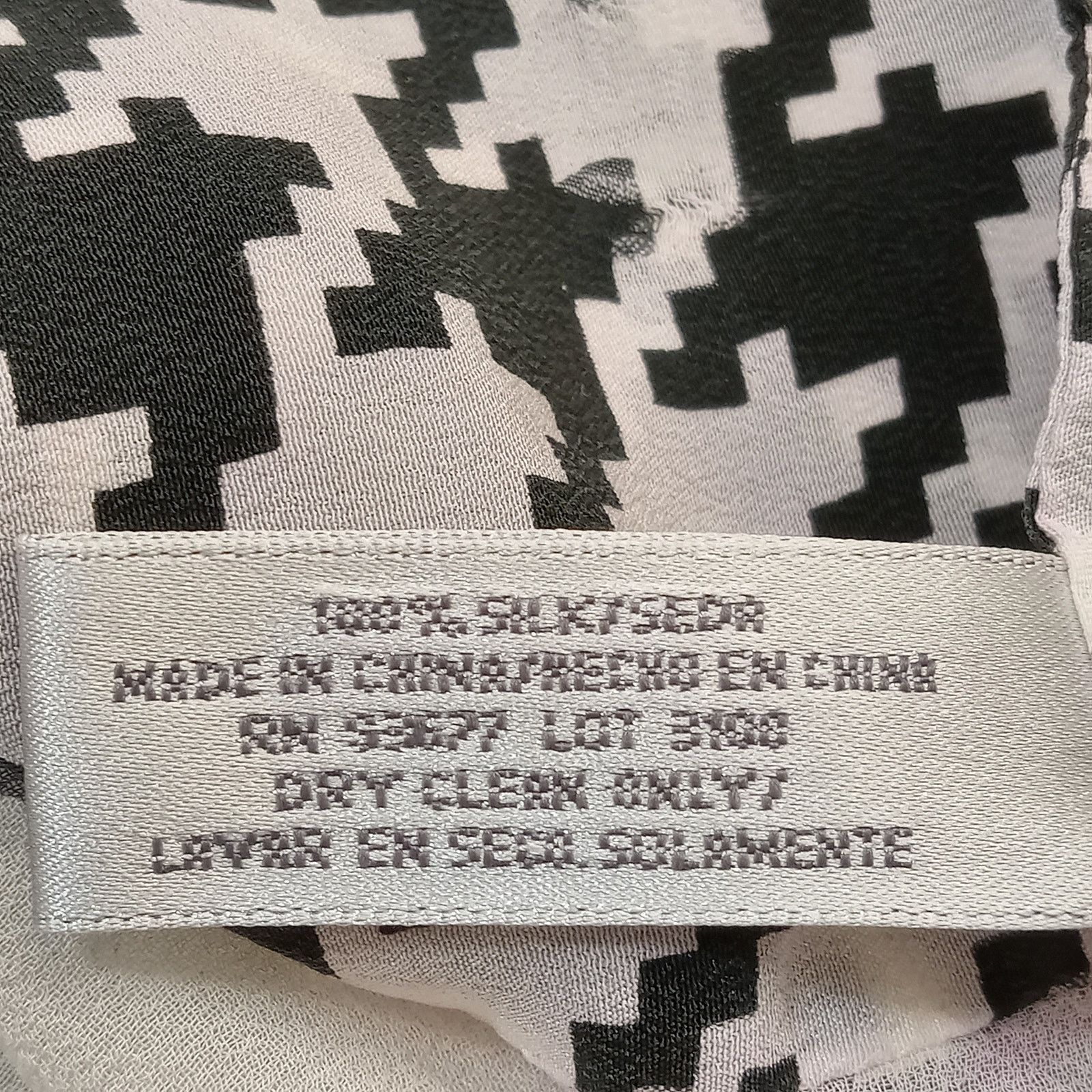 & Other Stories Jacqueline Ferrar Woman's Scarf 11in. X 50in. Silk Black Size ONE SIZE - 4 Thumbnail