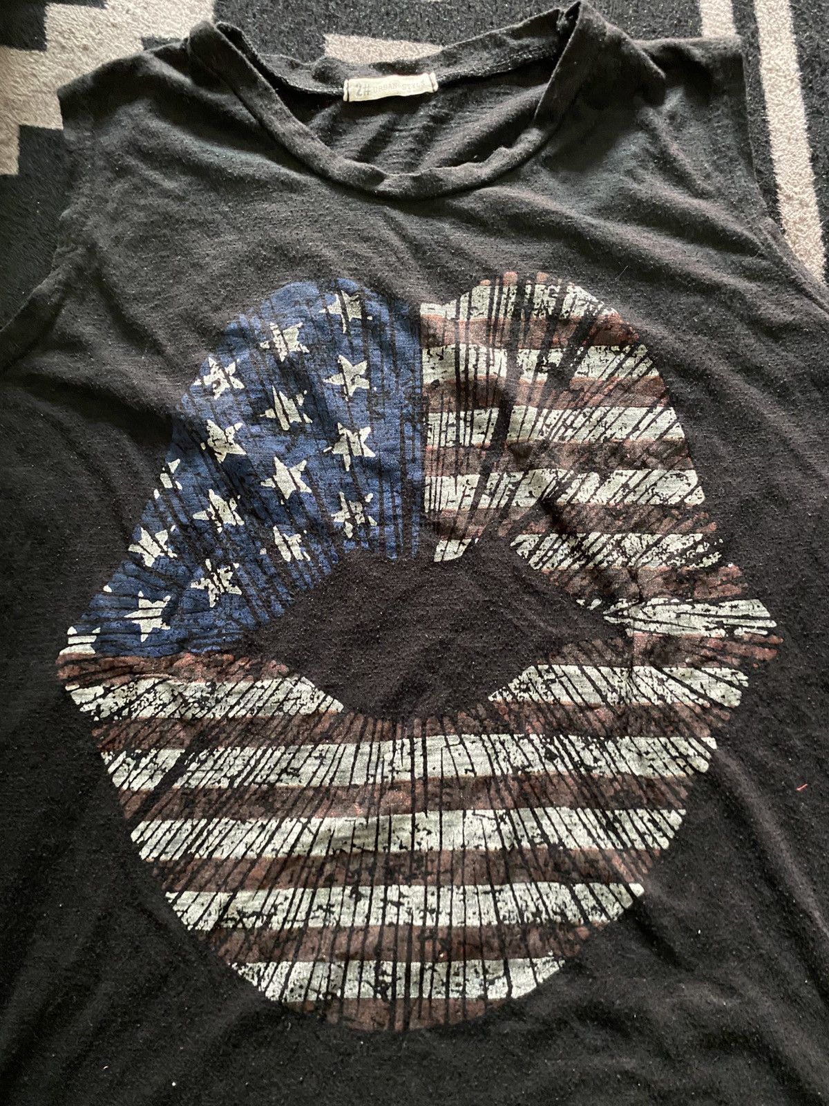 If Six Was Nine × Japanese Brand × Le Grande Bleu (L.G.B.) urban style american lips punk sleeveless tshirt Size US M / EU 48-50 / 2 - 2 Thumbnail
