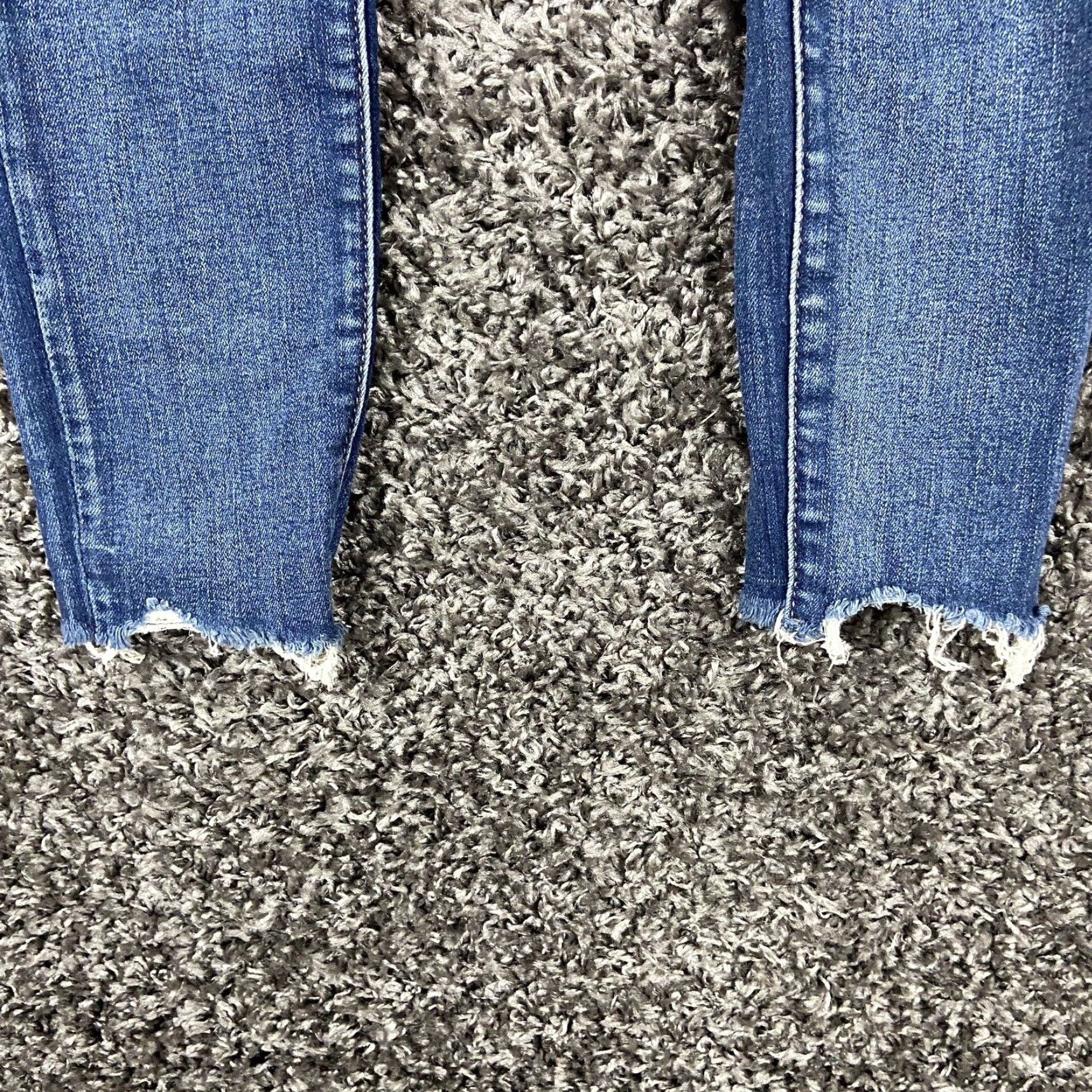 American Eagle Outfitters AMERICAN EAGLE Next Level Stretch Hi-Rise Crop Jegging Distressed Jeans Women’s 2 Blue Size 26" / US 2 / IT 38 - 2 Thumbnail