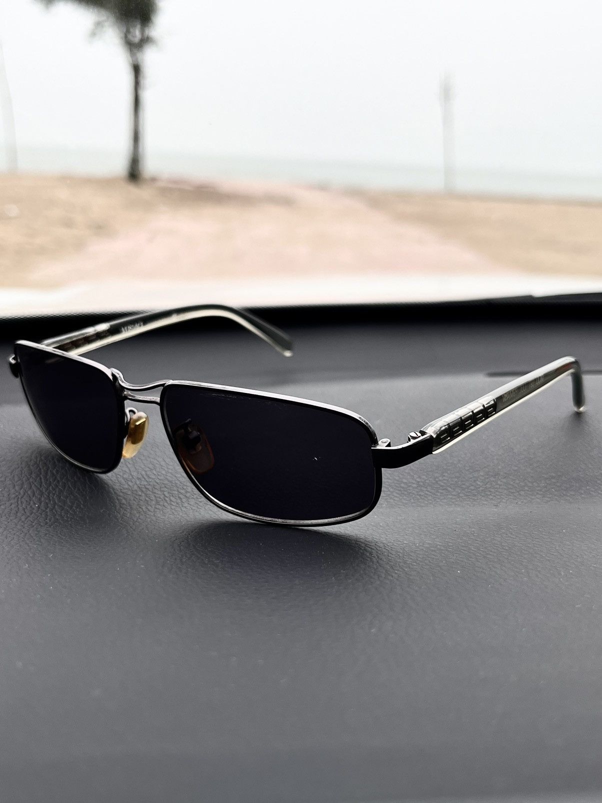 Versace 1990s Versace Sunglasses Size 32 - 3 Thumbnail