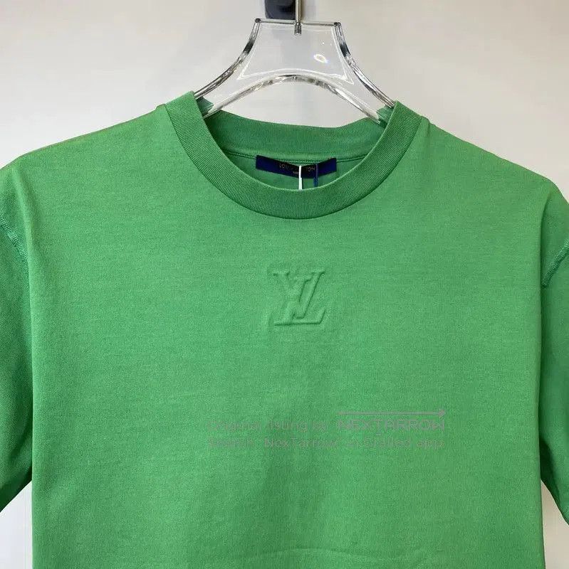 Louis Vuitton Louis Vuitton Men's Green Cotton T-Shirt . Size US M / EU 48-50 / 2 - 4 Thumbnail