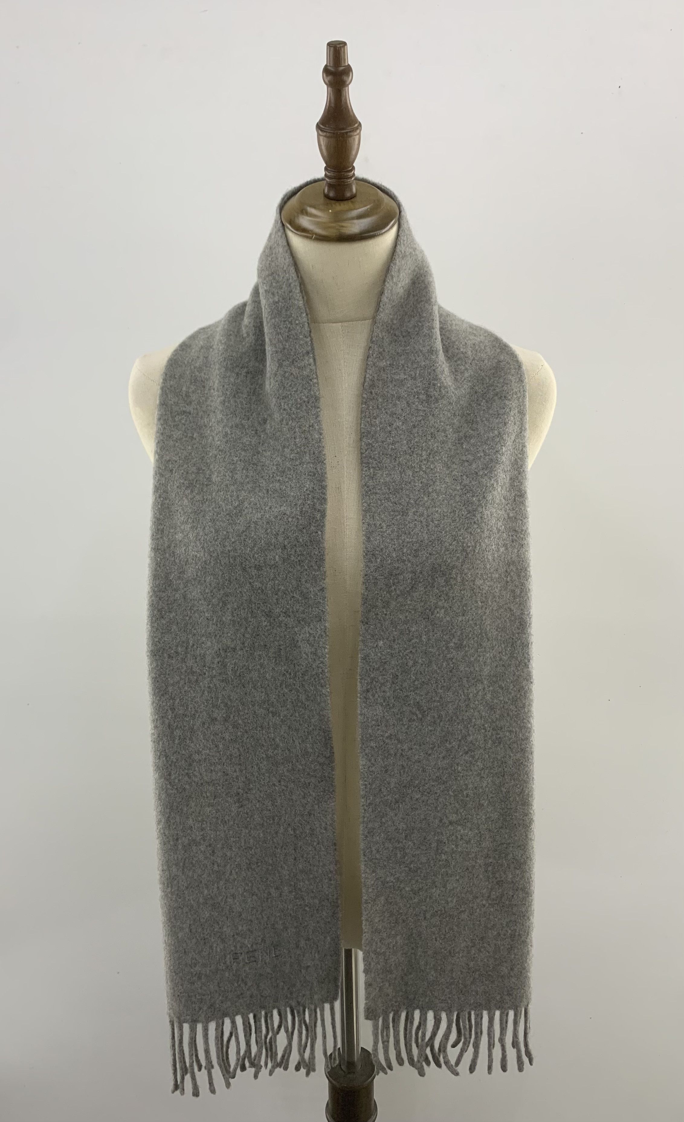 Fendi Fendi Scarf Wool Muffler Neck Wrap BL3070 Size ONE SIZE - 1 Thumbnail