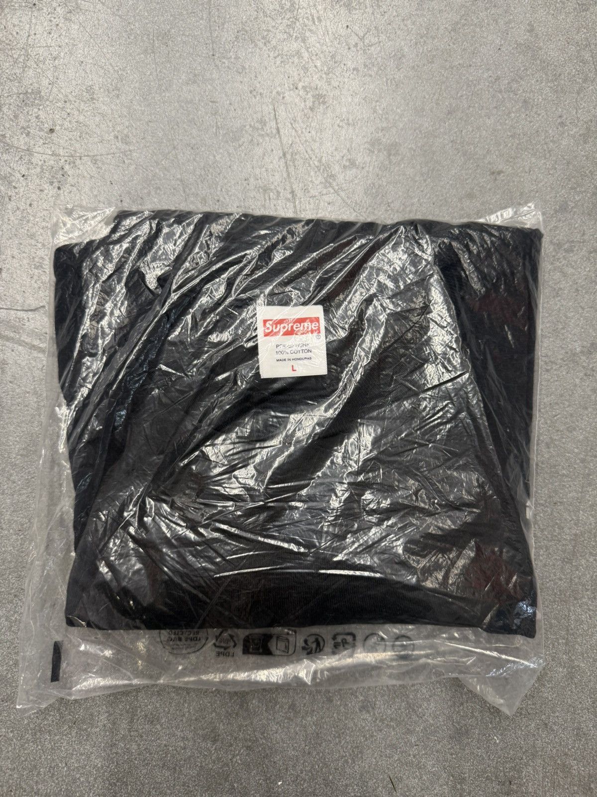Supreme SS25 Supreme Spongebob/Castelli Racing L/S Tee Size US L / EU 52-54 / 3 - 3 Thumbnail