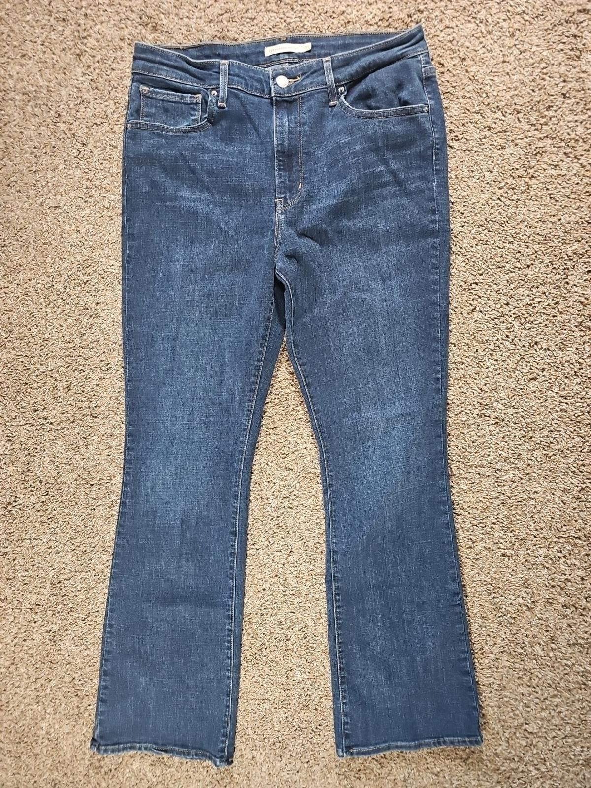 Levi's Womens Levis 725 High Rise Bootcut Sz 32x32 Jeans Size 32" / US 10 / IT 46 - 1 Thumbnail