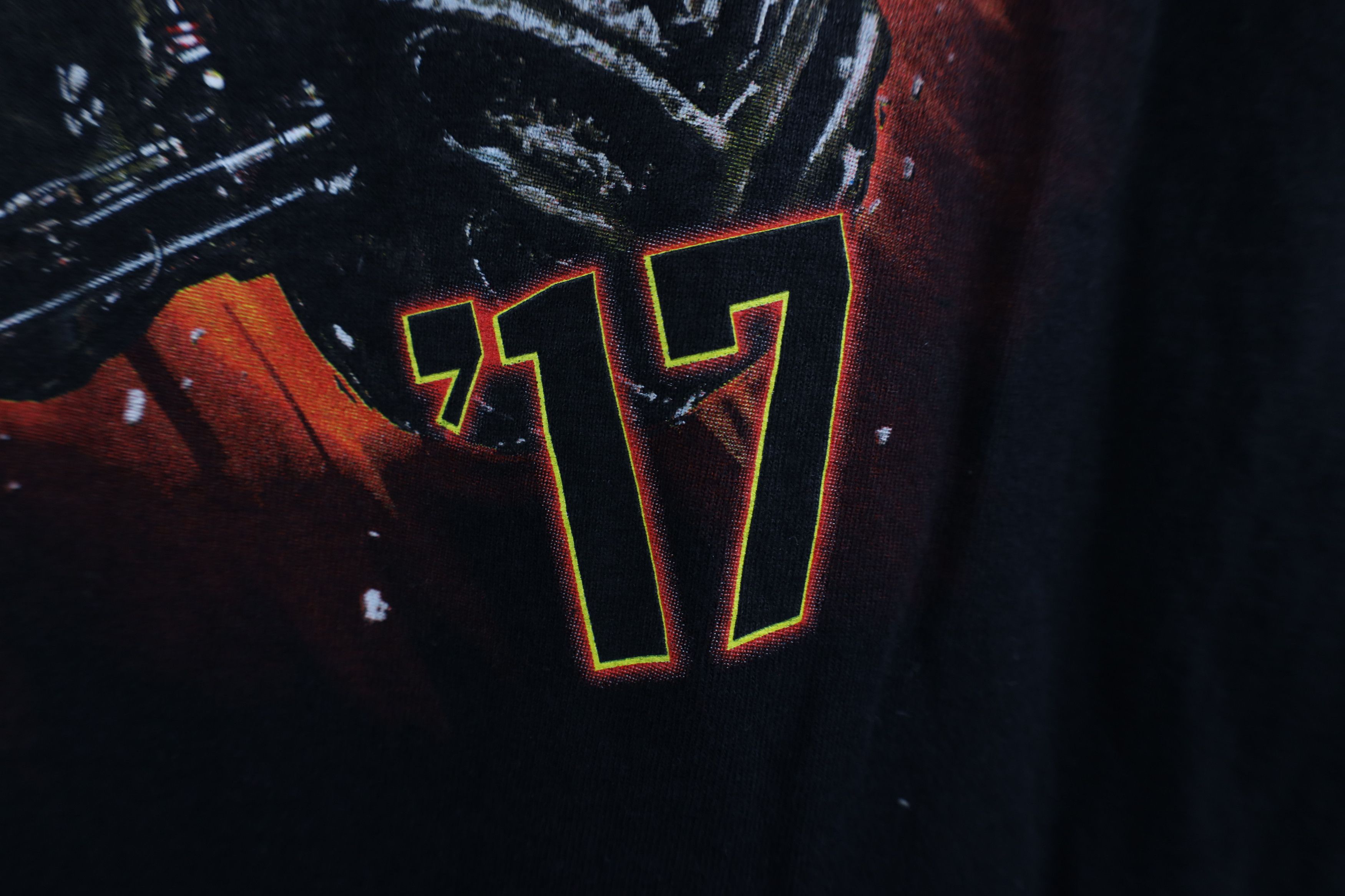 Vintage Y2K Streetwear Monster Jam World Tour Grave Digger T-Shirt Size US M / EU 48-50 / 2 - 10 Thumbnail