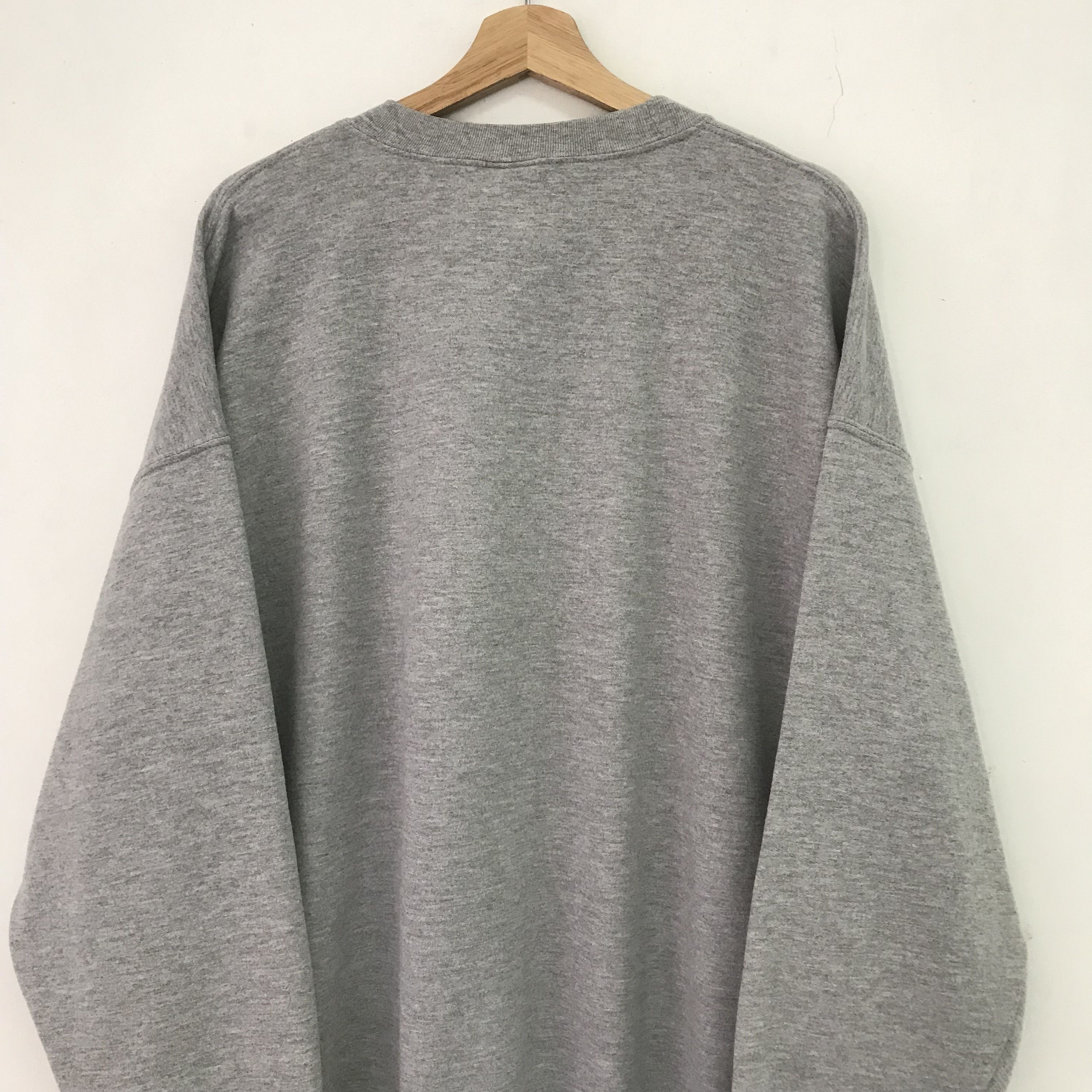 Arts & Science Vintage Grizzly Bear Gray Sweatshirt 2Xlarge Size US XXL / EU 58 / 5 - 4 Thumbnail