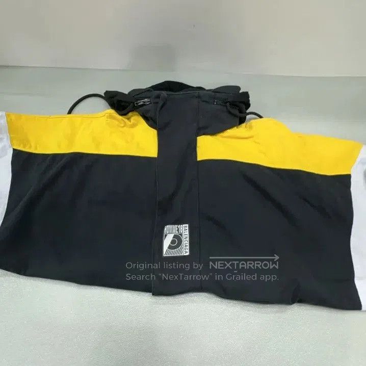 Balenciaga Balenciaga Colorblock Loose Fit Long Sleeve Sweatshirt. Size US M / EU 48-50 / 2 - 3 Thumbnail