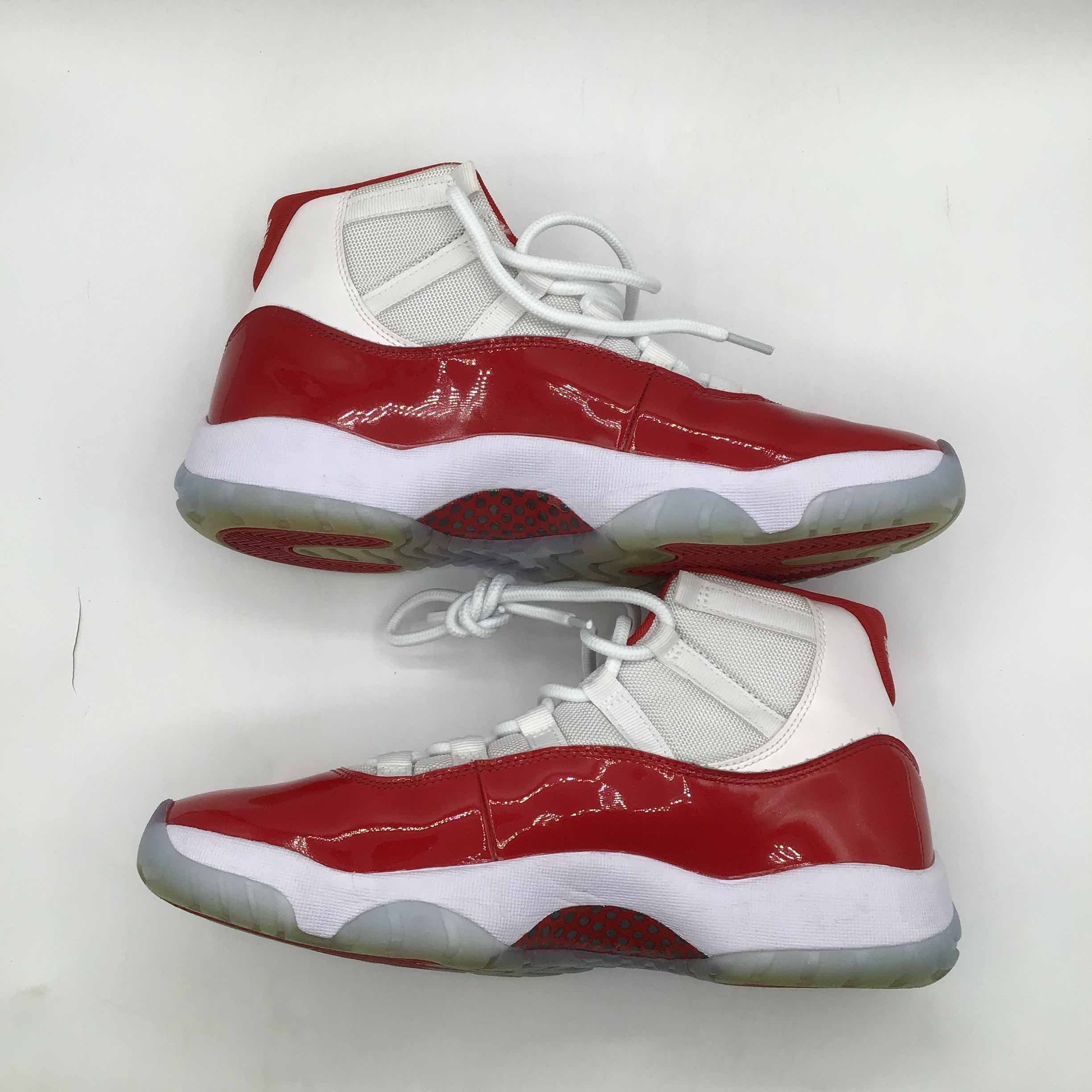 Basketball Shoes High Top Cherry 11s Air Jordan 11 Retro Cherry