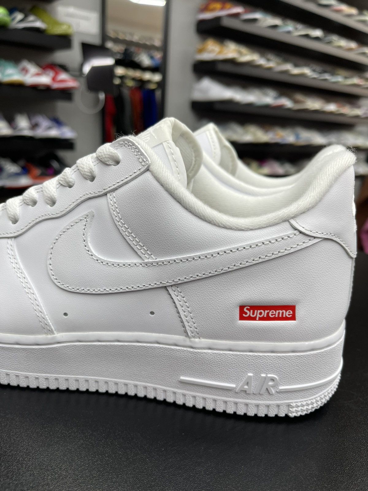 Nike × Supreme Size 10.5 - Nike Air Force 1 Low Supreme White (CU9225-100) Size US 10.5 / EU 43-44 - 5 Thumbnail