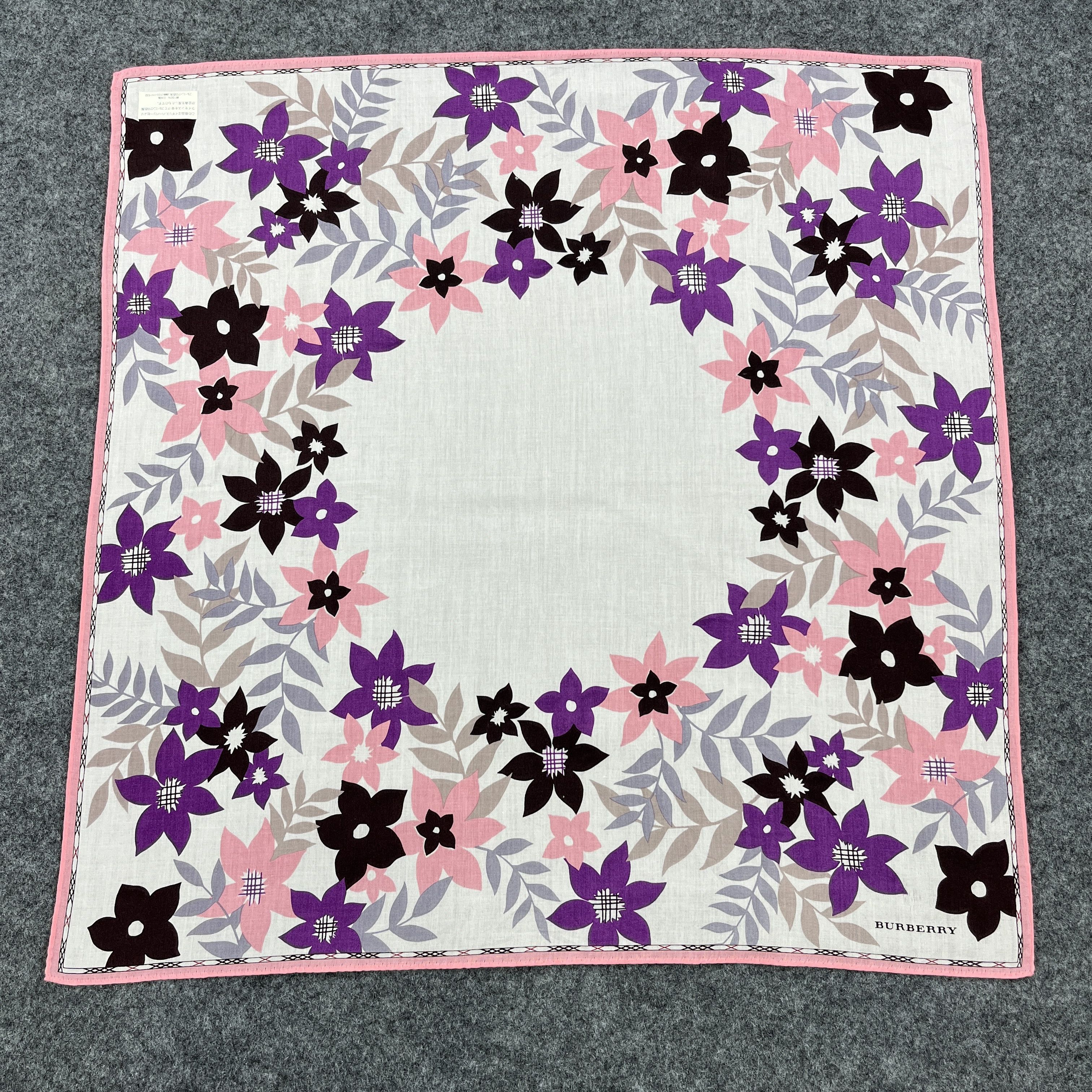 Burberry Floral Burberry Handkerchief / Bandana / Neckerchief B972 Size ONE SIZE - 2 Thumbnail