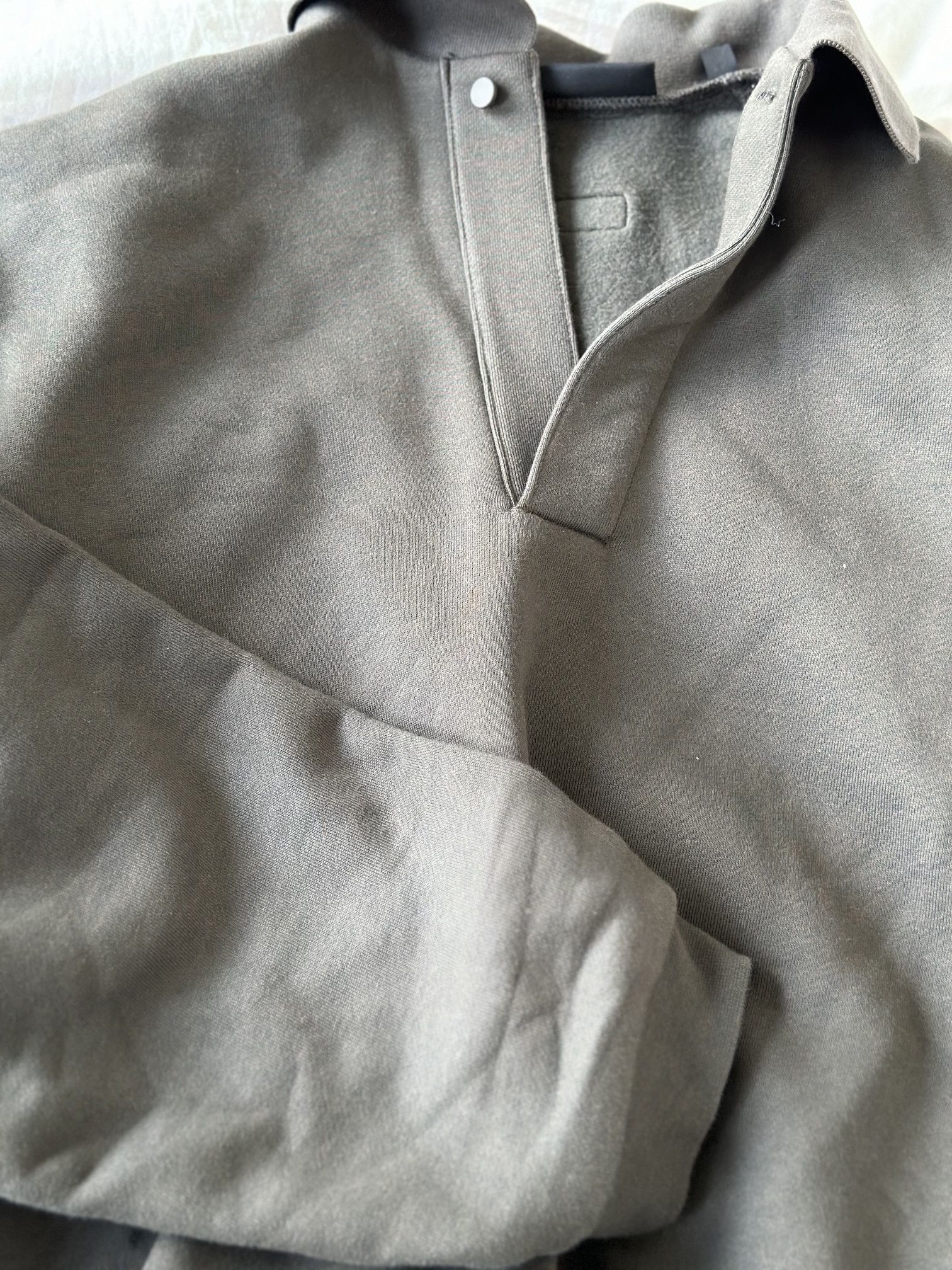 Essentials × Fear of God Fear of God ESSENTIALS Collar Sweatshirt Size US XS / EU 42 / 0 - 4 Thumbnail