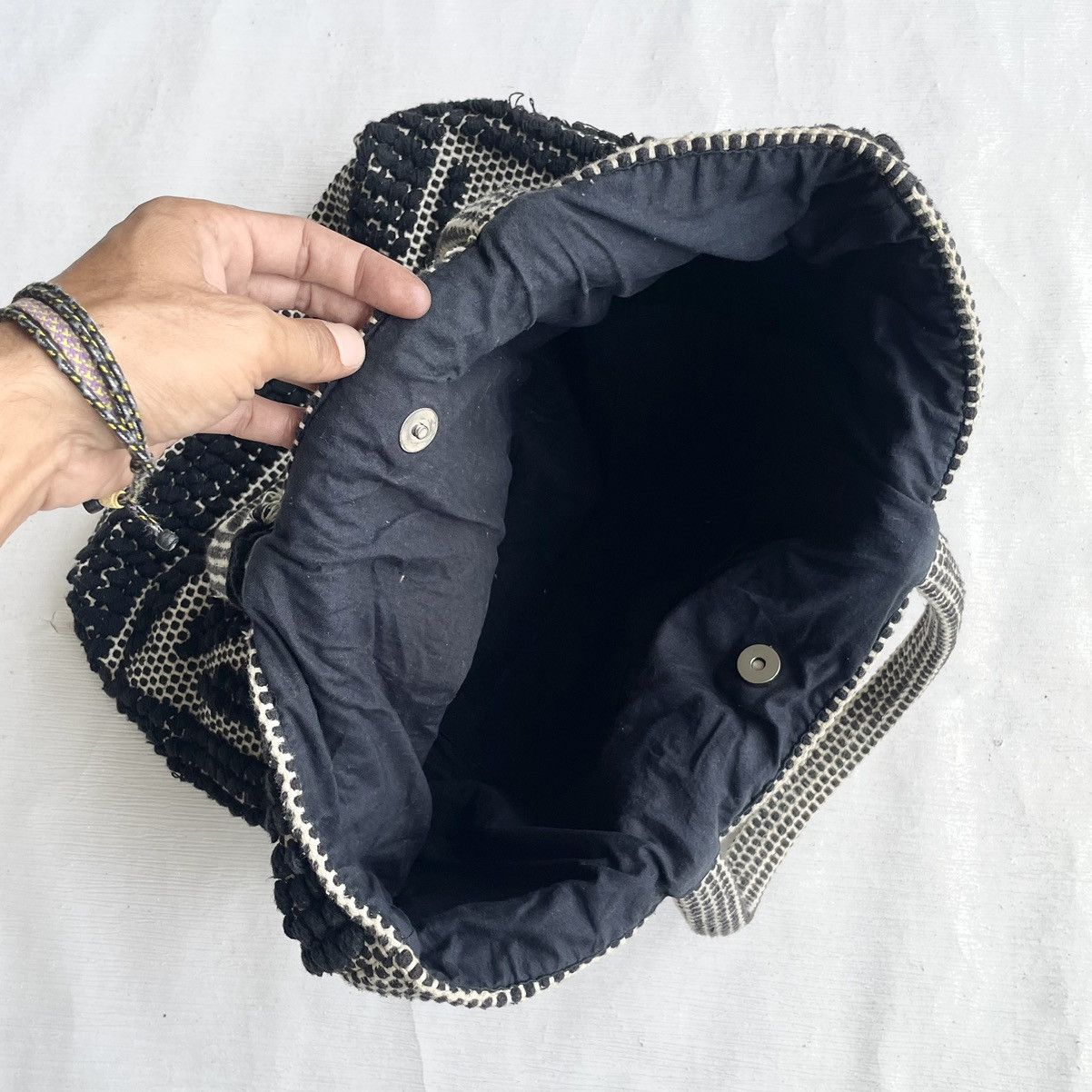 Abercrombie & Fitch × Hypebeast 🔥 RARE Oversized Abercrombie & Fitch Handcrafted Knit Tote Size ONE SIZE - 9 Thumbnail