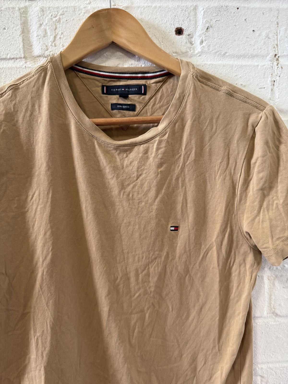 Tommy Hilfiger Tommy Hilfiger Men's Tan Crew Neck T-Shirt Size US S / EU 44-46 / 1 - 2 Thumbnail