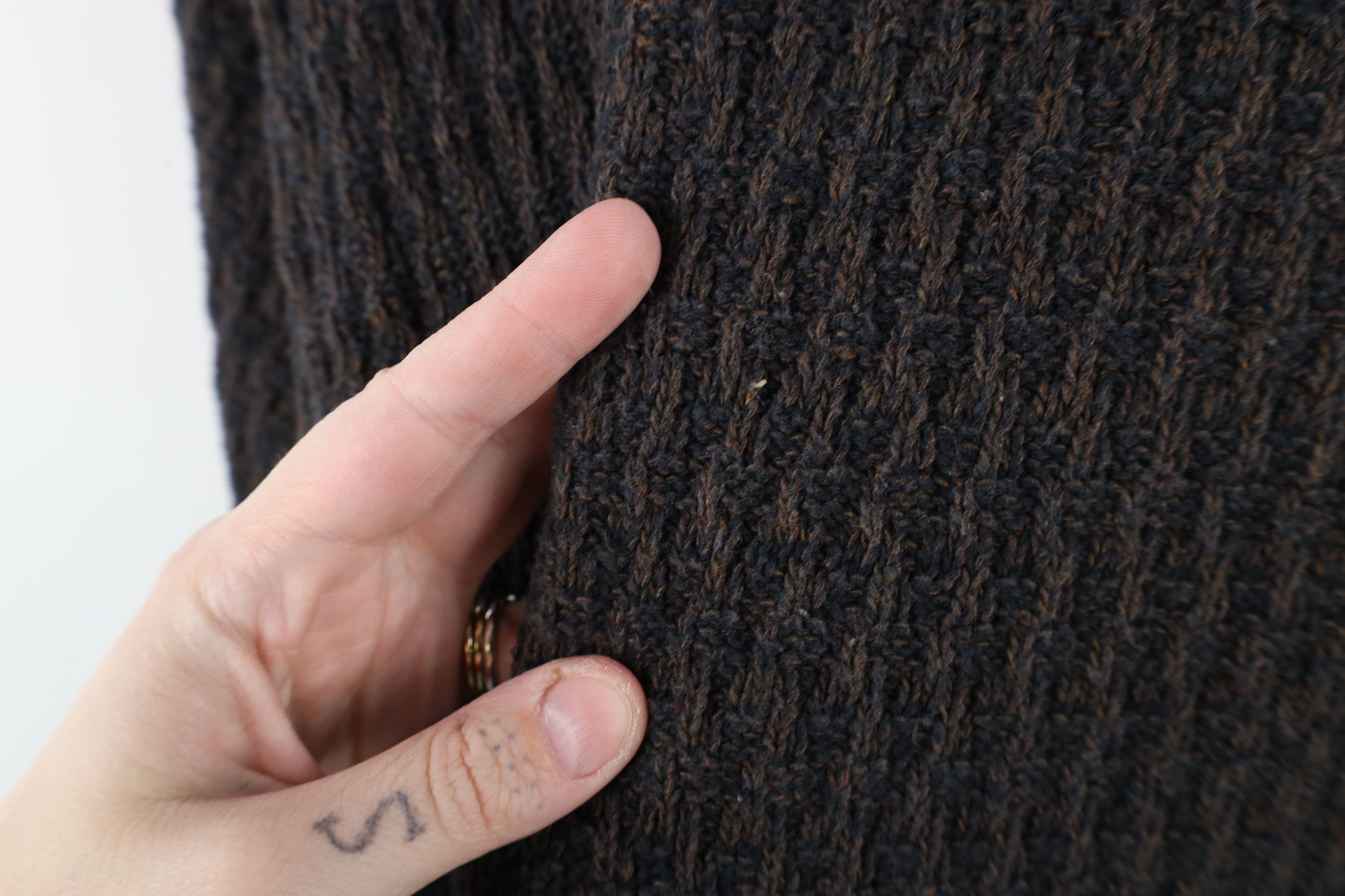 Vintage Vintage 90s Streetwear Framed Knit Henley Sweater Brown USA Size US L / EU 52-54 / 3 - 8 Thumbnail