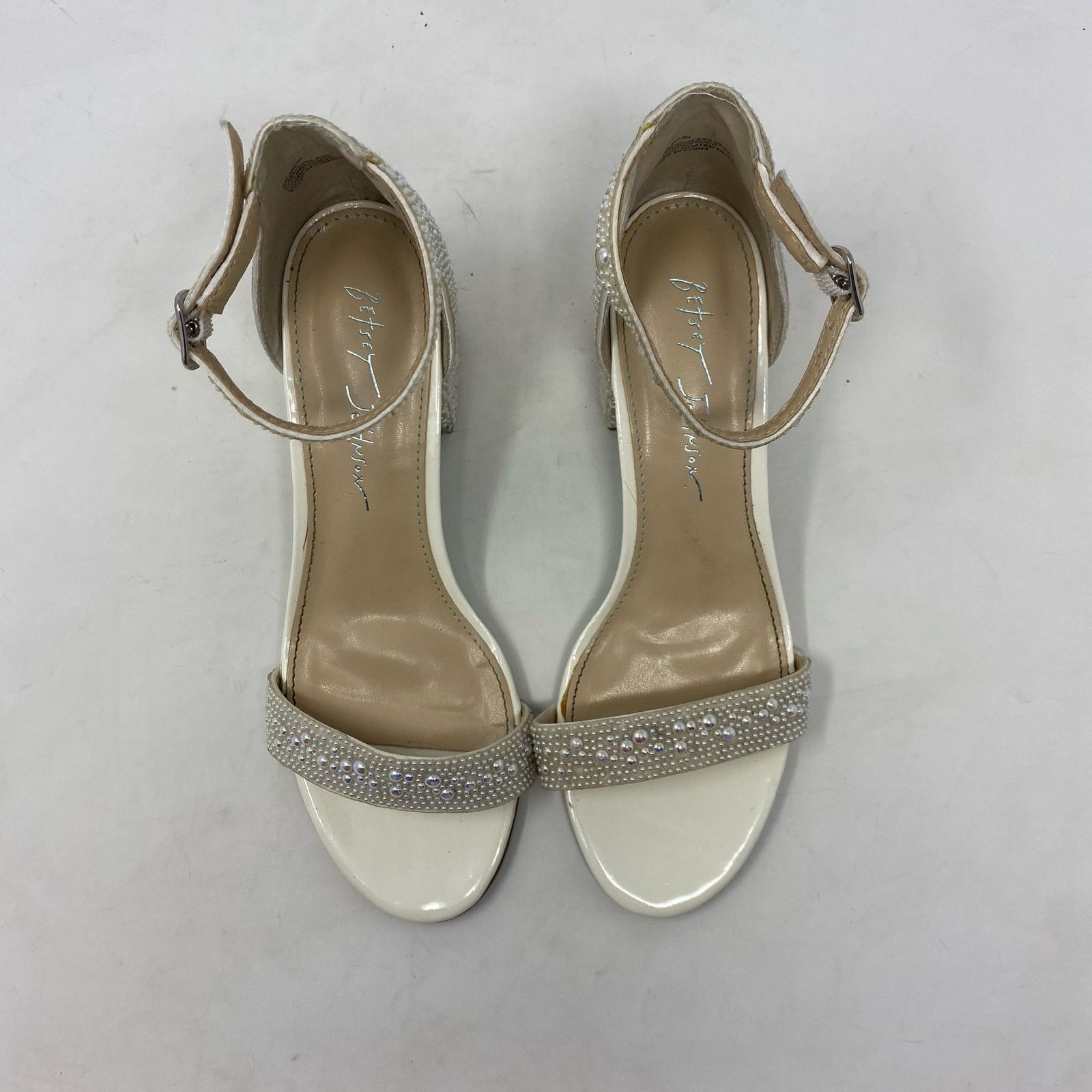 Betsey Johnson Betsey Johnson Mari Crystal Ankle Strap White Sandal 6.5 Size US 6.5 / IT 36.5 - 4 Thumbnail