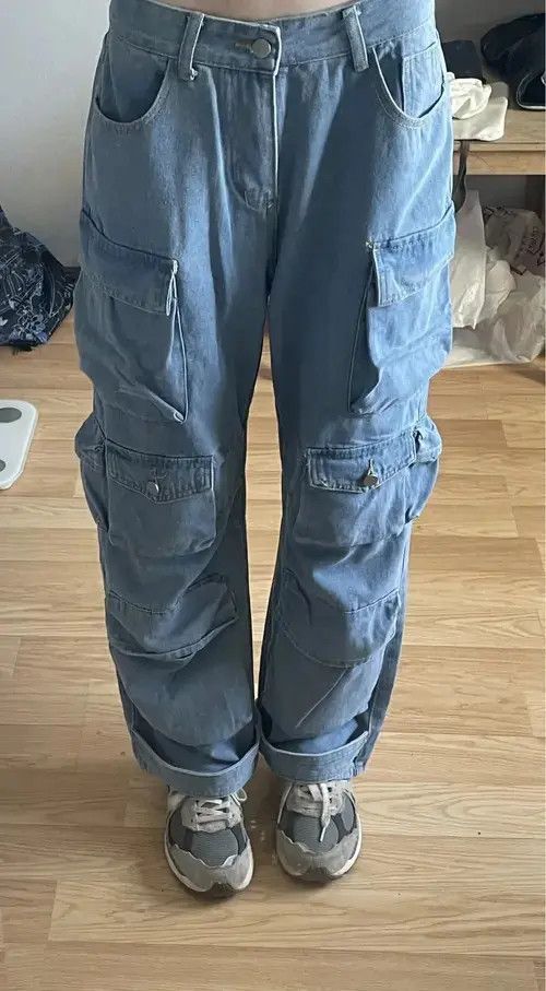 Multi-Pocket Washed Cargo Pants