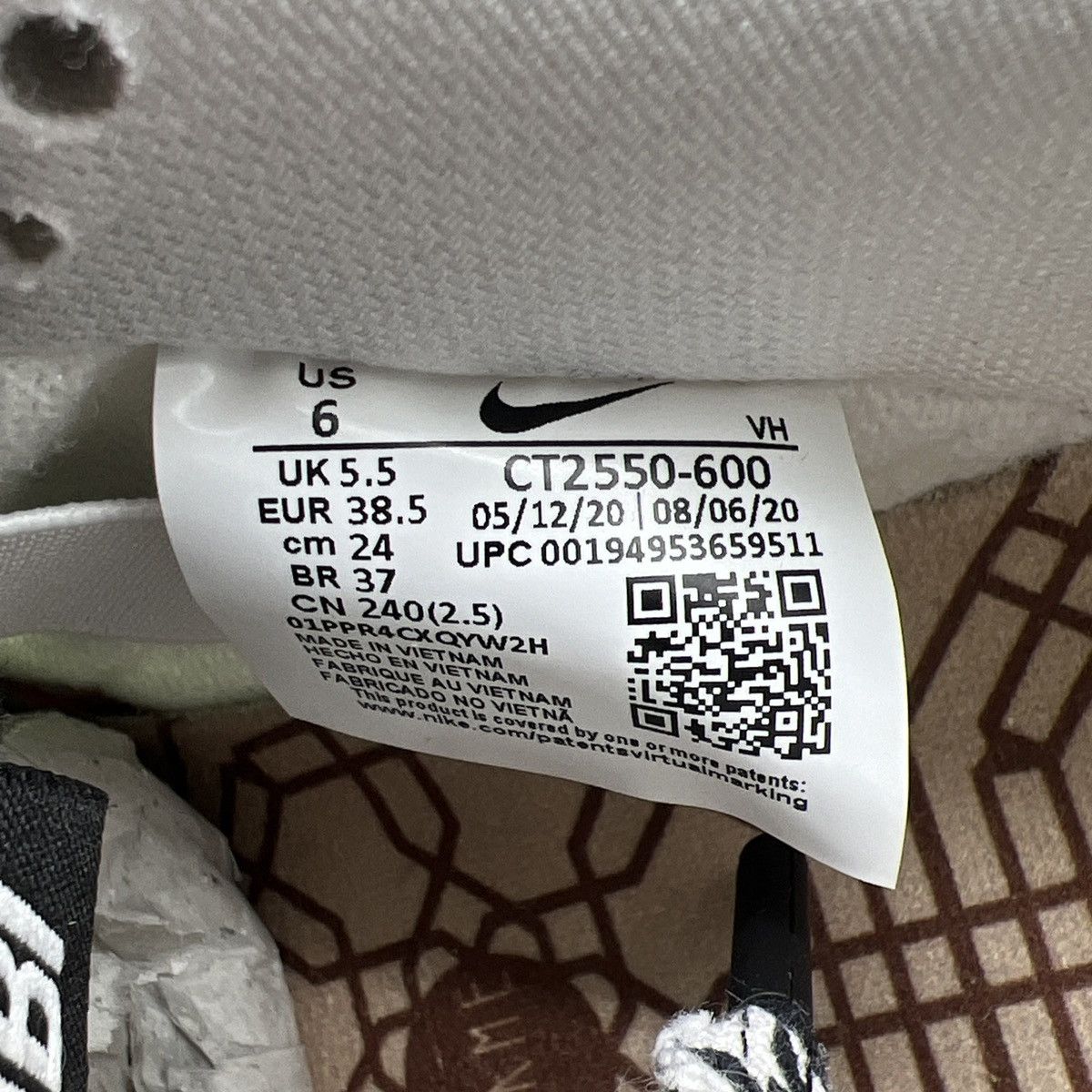 Nike Frame skate x Nike dunk low habibi Size US 6 / EU 39 - 9 Thumbnail