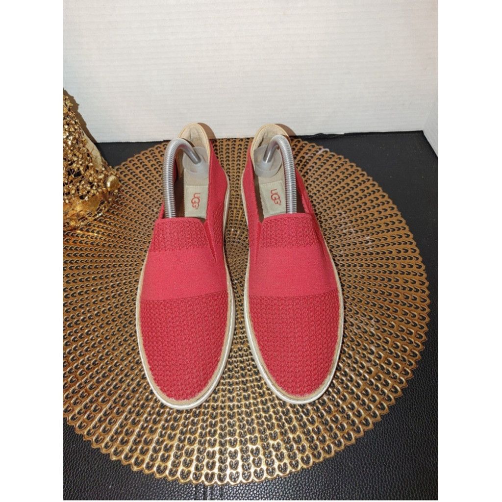 Ugg UGG Bren Slip-on Size 9.5 Size US 9.5 / IT 39.5 - 1 Thumbnail