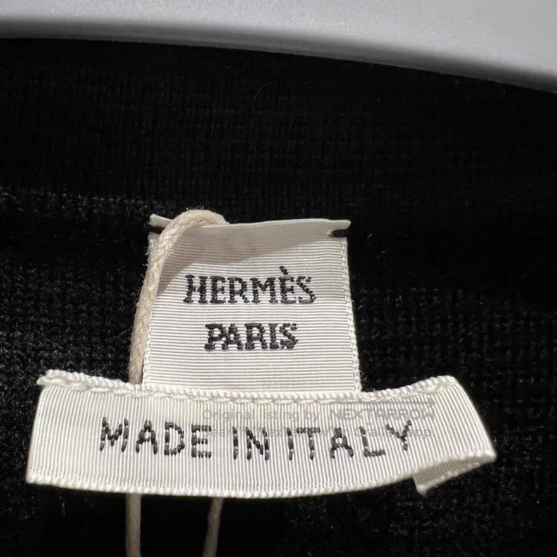 Hermes Hermes Contrast Back Printed Long Sleeve Knit Top Size XXS / US 00 / IT 34 - 3 Thumbnail