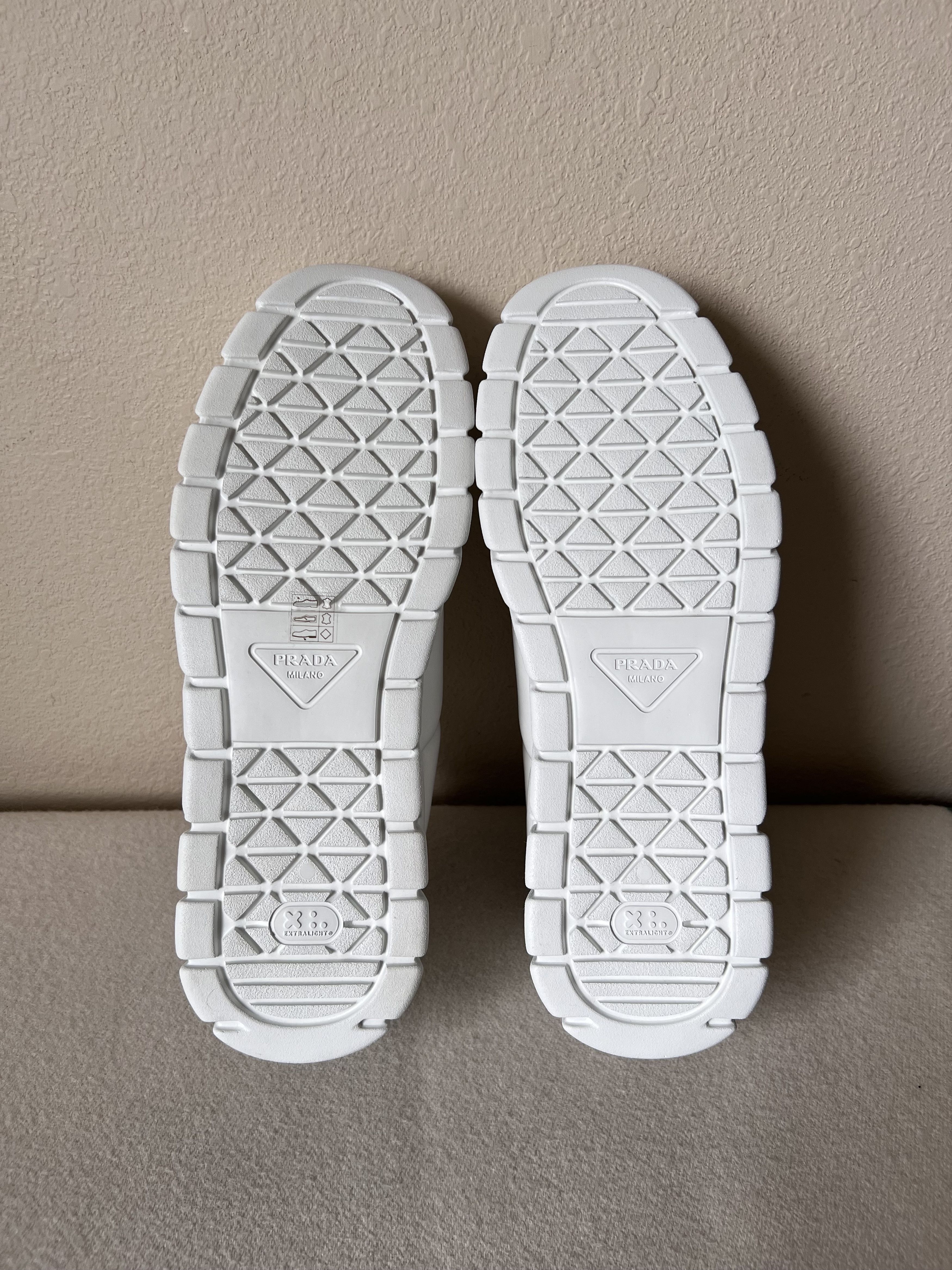 Prada Prada Padded Nappa Leather Sneakers in White Size US 12 / EU 45 - 8 Thumbnail