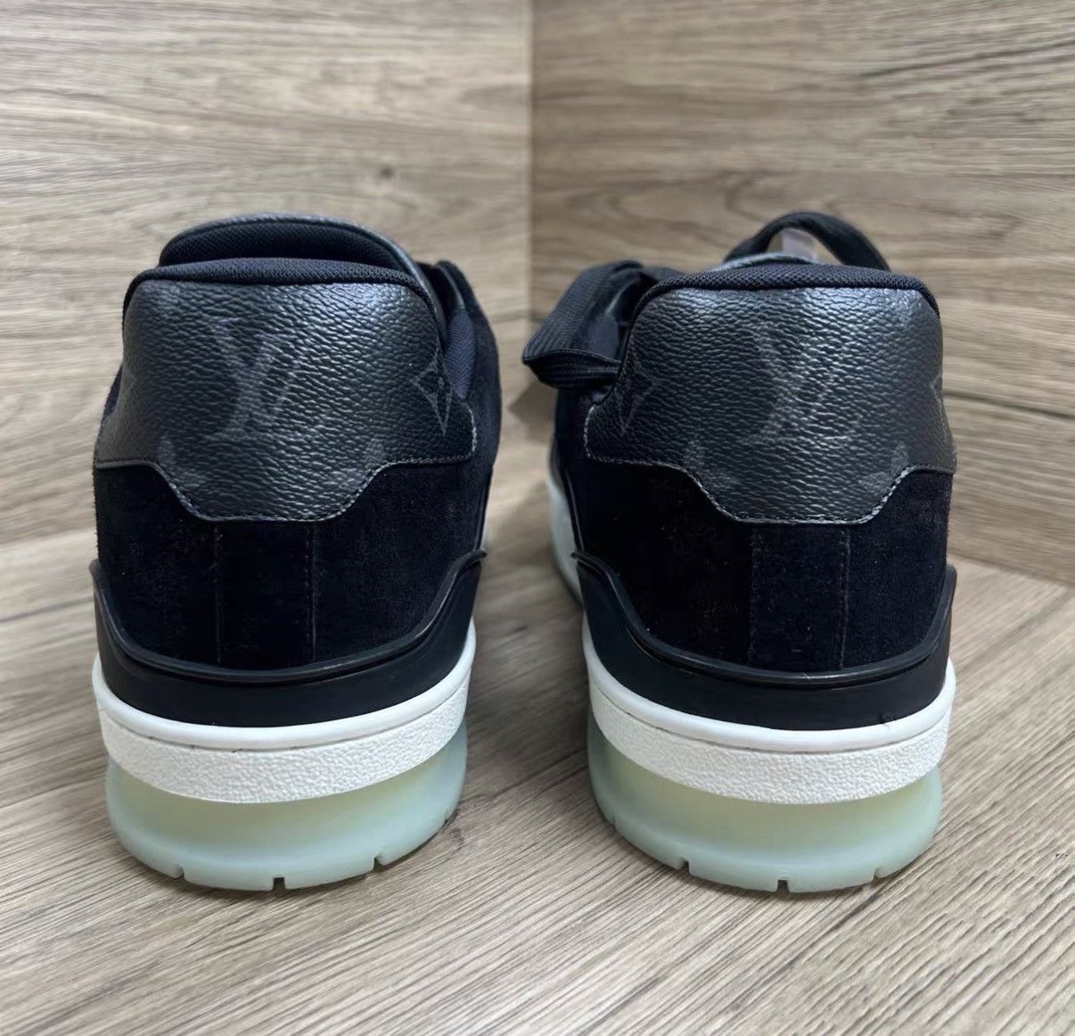 Louis Vuitton Louis Vuitton Trainer Black Monogram Sneakers J41 Size US 10 / EU 43 - 3 Thumbnail