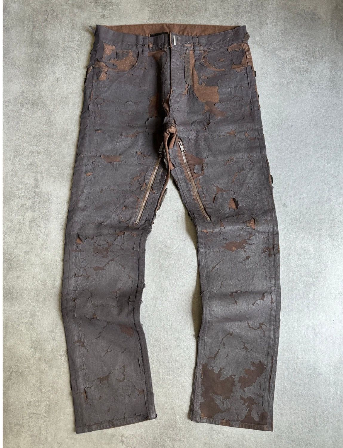 Givenchy AW2022 Givenchy Distressed Cracked Brown Biker Pants Size US 32 / EU 48 - 1 Thumbnail