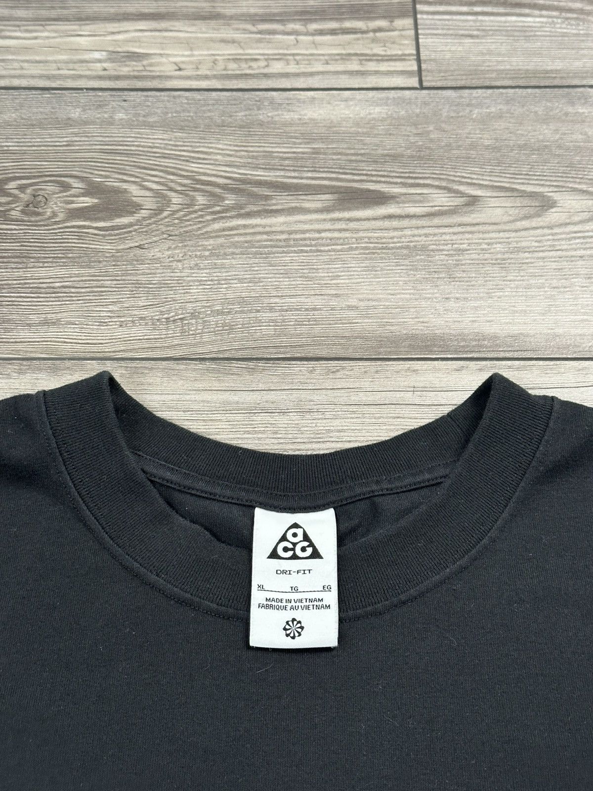 Nike ACG Nike ACG Hike Snacks T Shirt Size US XL / EU 56 / 4 - 4 Thumbnail