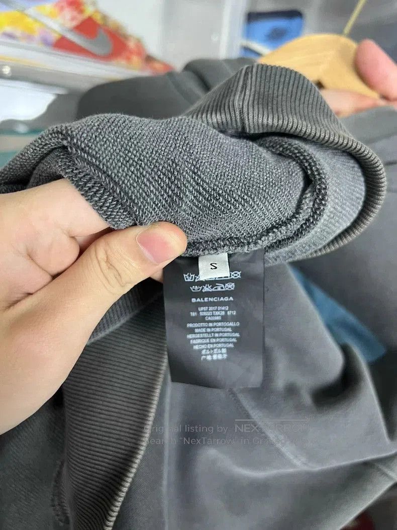 Balenciaga Balenciaga Washed Portrait Hoodie S. Size US S / EU 44-46 / 1 - 5 Thumbnail