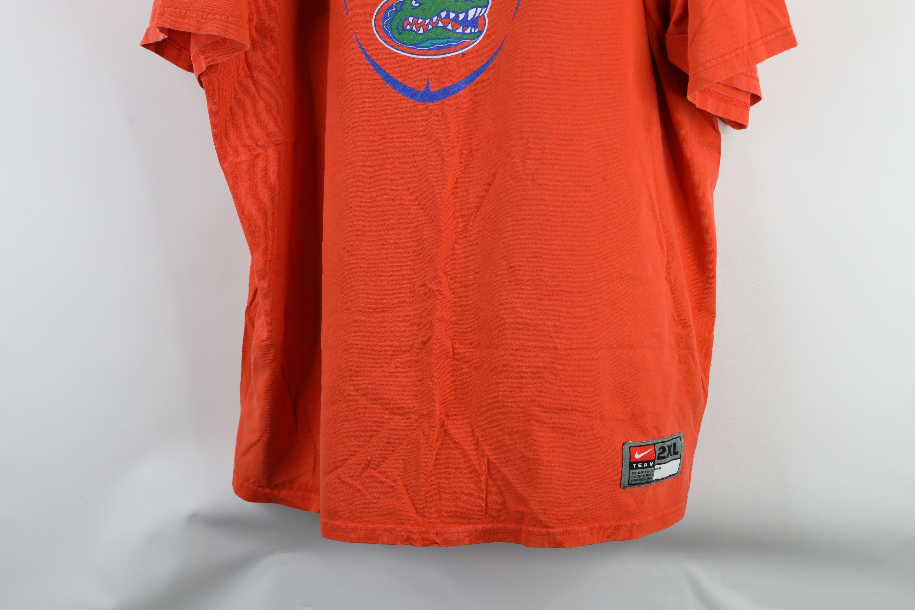 Nike × Vintage Vintage Nike Swoosh University of Florida Football T-Shirt Size US XXL / EU 58 / 5 - 3 Thumbnail