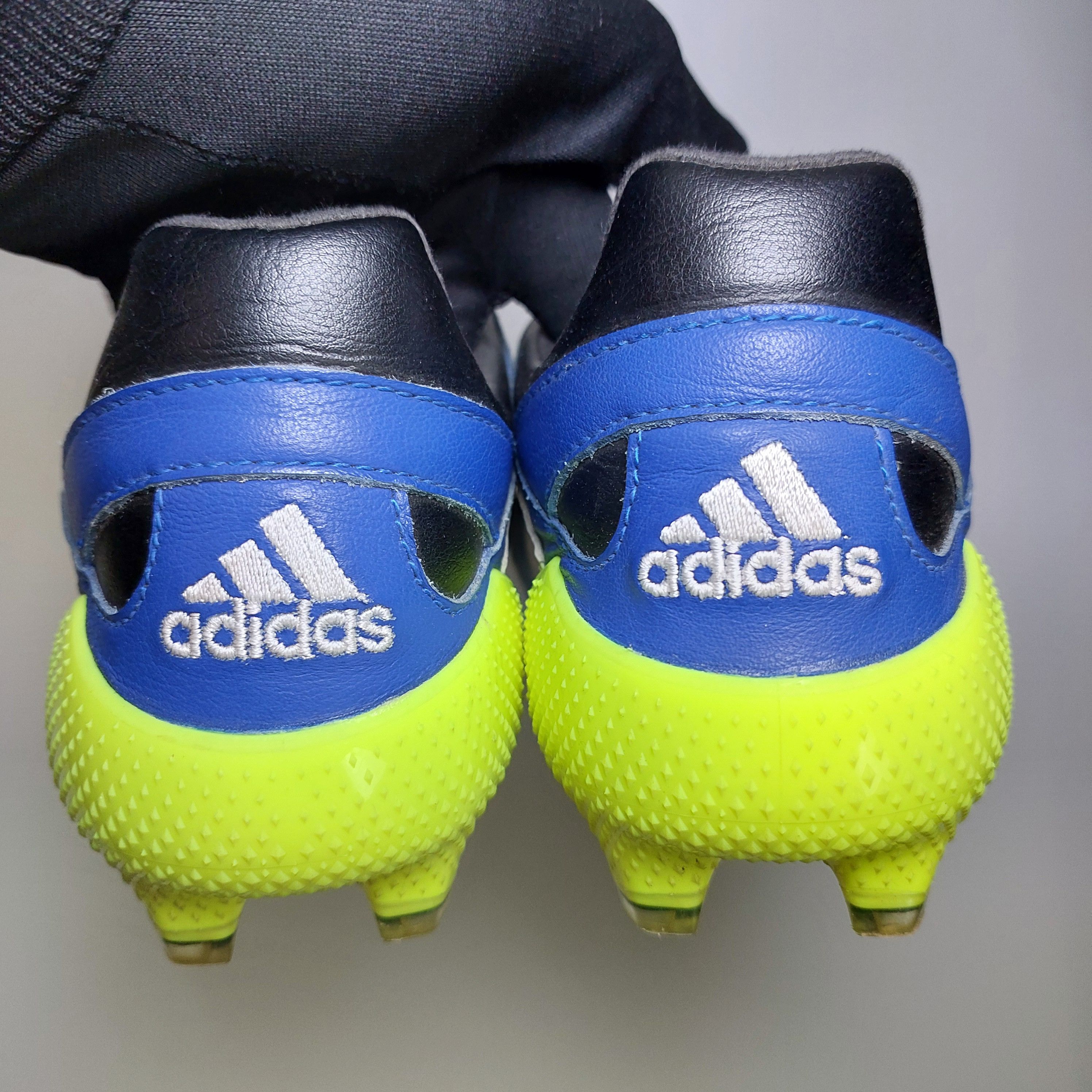 Adidas Predator Accelerator FG FZ5429 US9 UK8.5 27CM Size US 9 / EU 42 - 4 Thumbnail