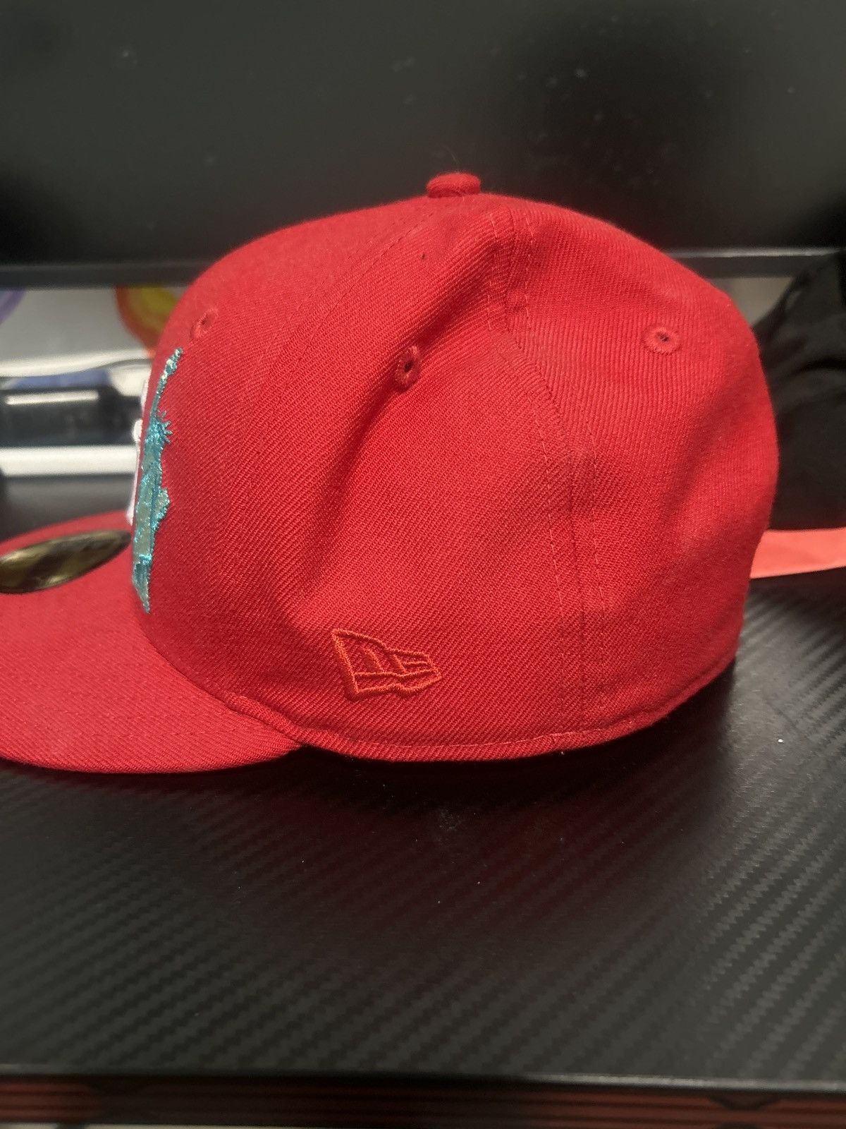 New Era New York Yankees 71/8 59Fifty Size ONE SIZE - 4 Thumbnail