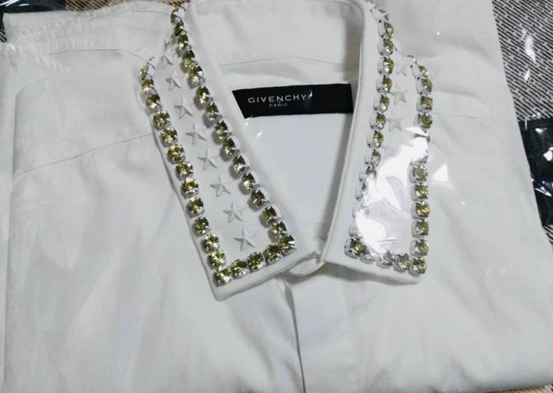 Givenchy Givenchy Runway Limited Edition Shirt with 45 cm Shoulder Size US XL / EU 56 / 4 - 6 Thumbnail
