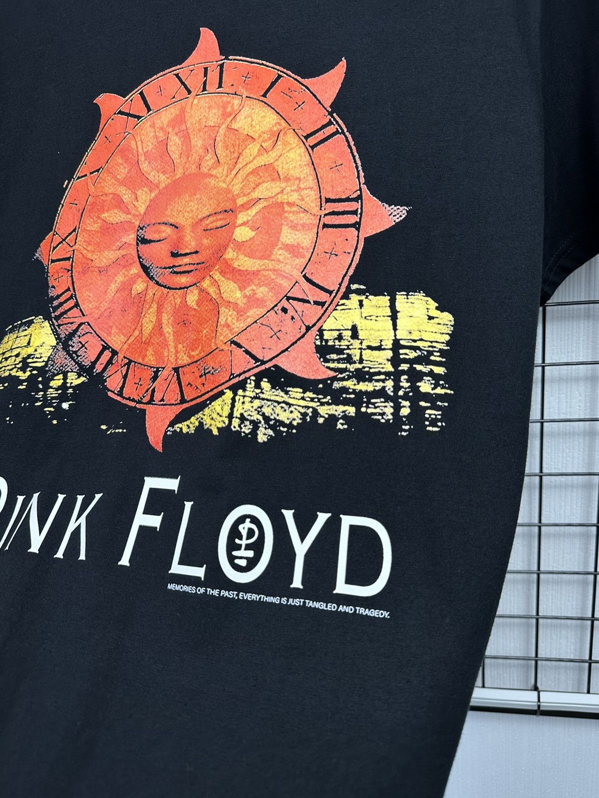 Pink Floyd × Vintage Pink Floyd “North American tour 1994” Men Black L big logo Size US L / EU 52-54 / 3 - 9 Thumbnail
