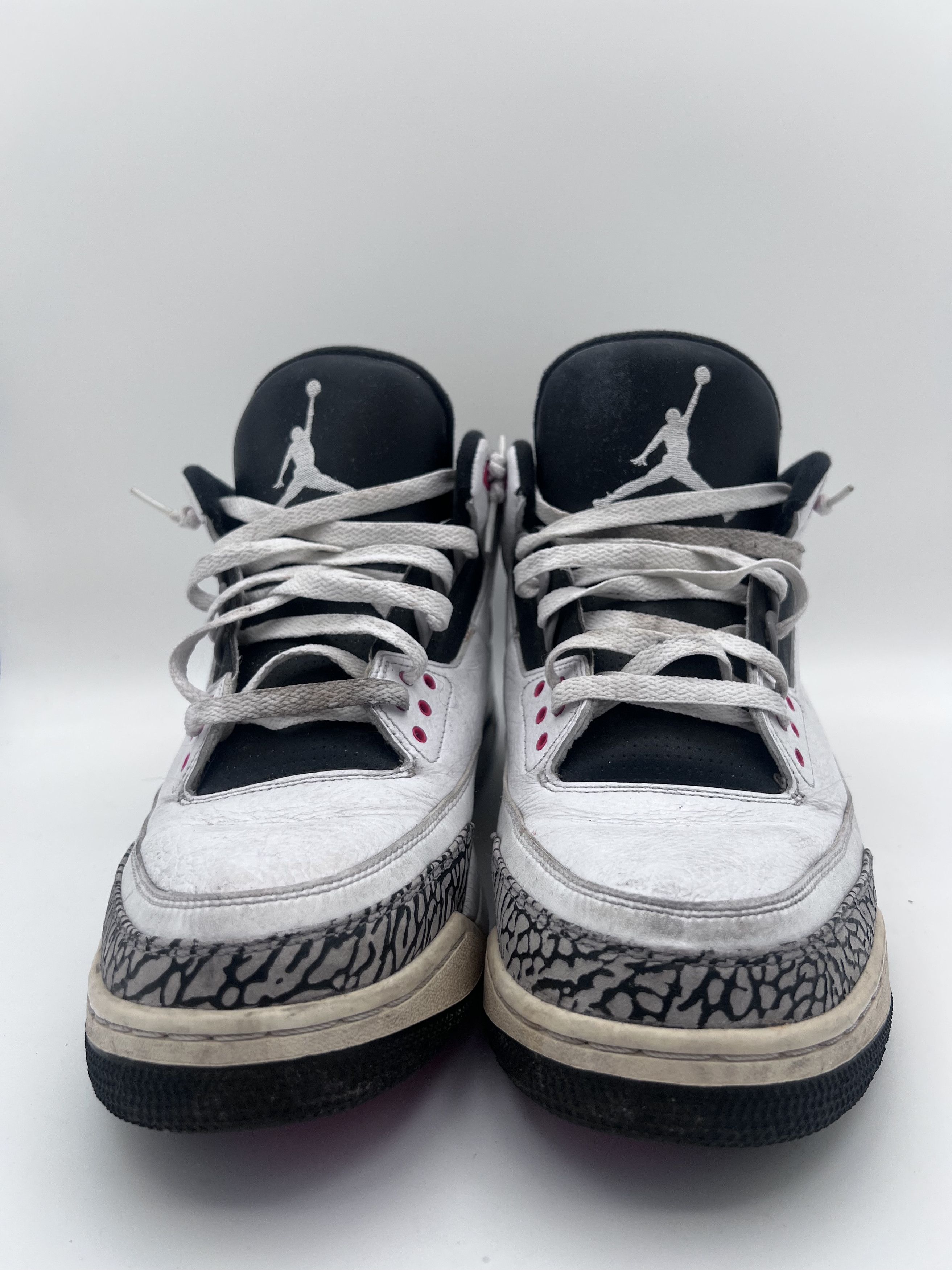 Jordan Brand Jordan 3 Retro Infrared 23 White 136064-123 Mens Size 13 Size US 13 / EU 46 - 4 Thumbnail