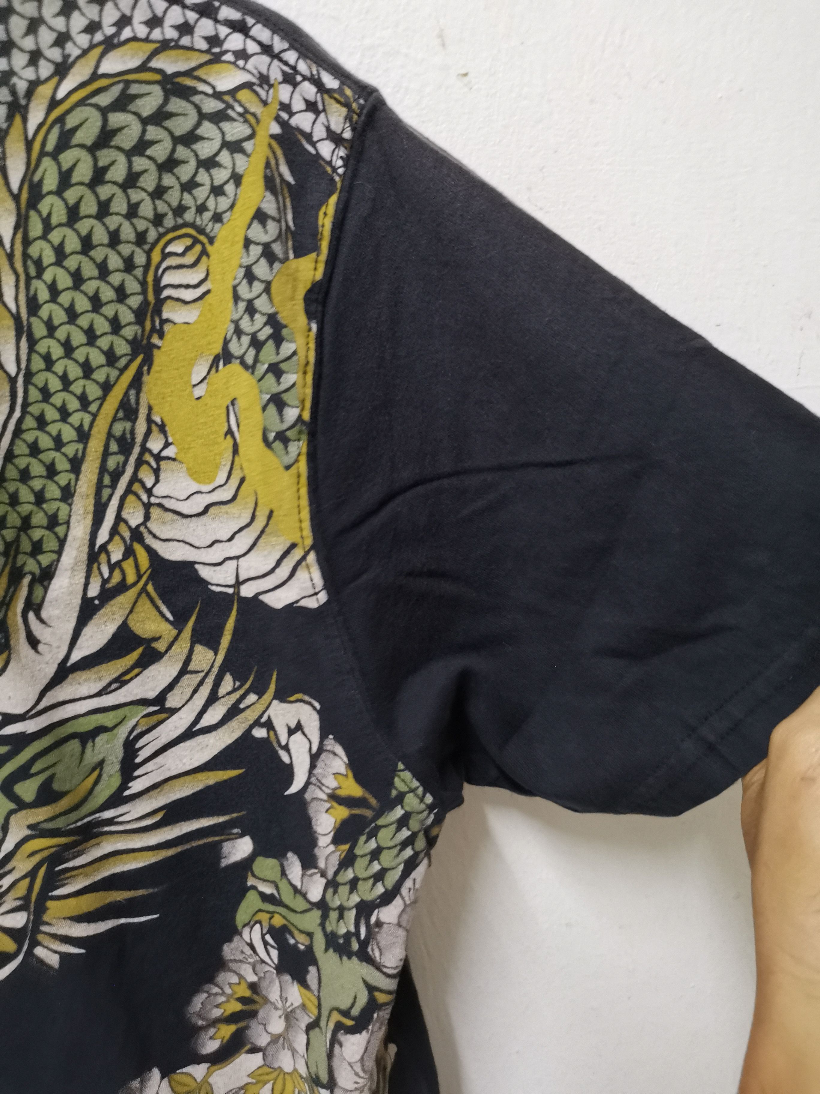 Japanese Brand Japanesse karakuri tshirt nice backprint design Size US M / EU 48-50 / 2 - 4 Thumbnail