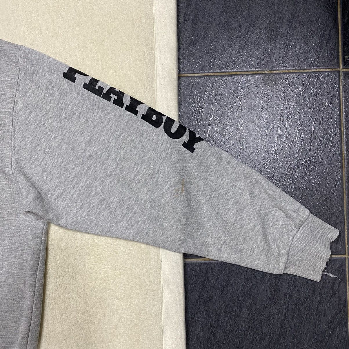 Playboy × Vintage Vintage Y2K Distressed PLAYBOY Big Logo Sweatshirt Size US M / EU 48-50 / 2 - 10 Thumbnail