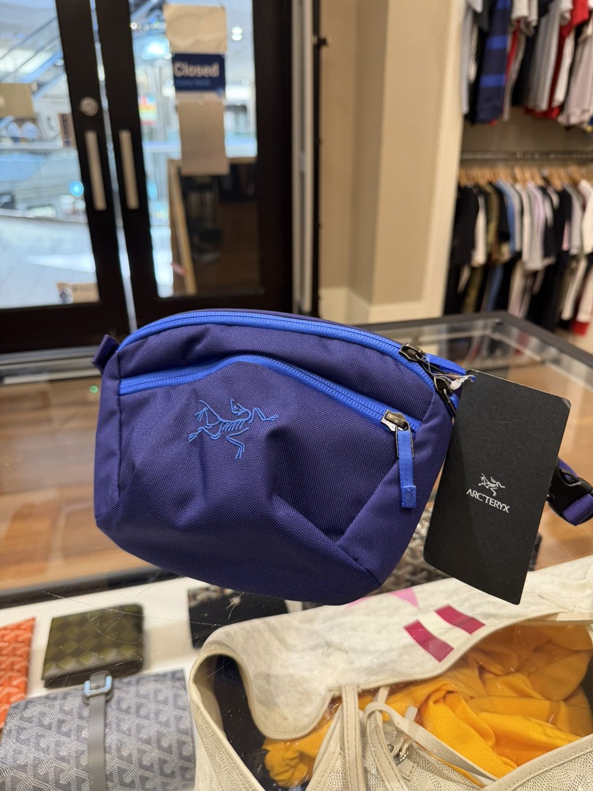 Arc'teryx Arc’Teryx Mantis 1 Waist Pack- Purple Size ONE SIZE - 1 Thumbnail