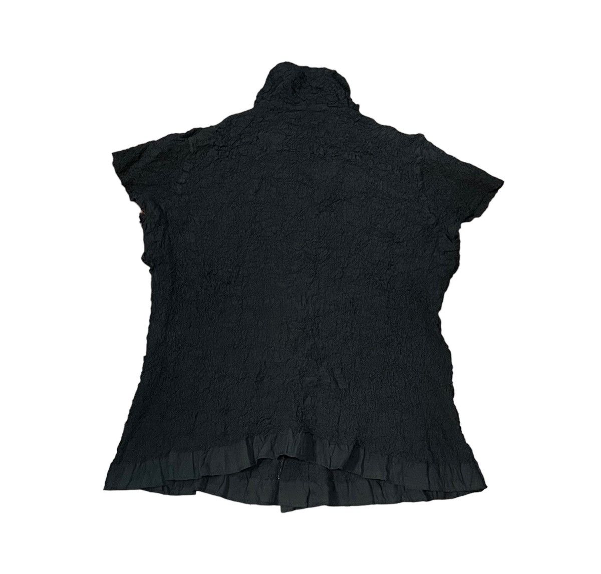 Homme Plisse Issey Miyake *FINAL DROP* TAX FREE 🇺🇸 issey miyake me pleats black shirt Size S / US 4 / IT 40 - 5 Thumbnail