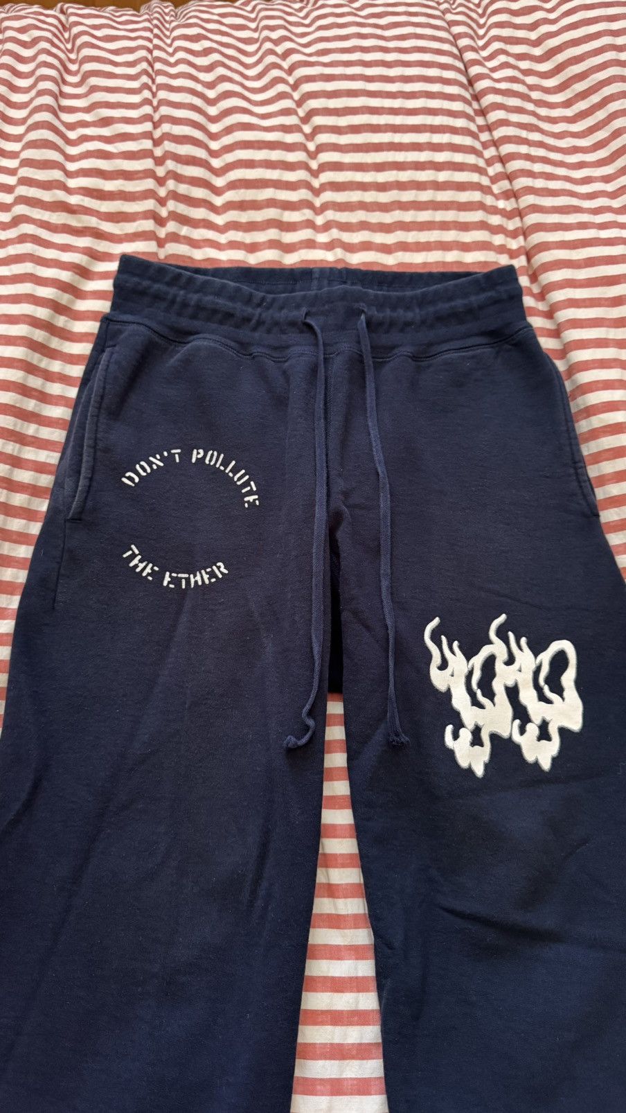 Other GGITS Don’t Pollute The Ether Sweatpants Size US 32 / EU 48 - 2 Thumbnail