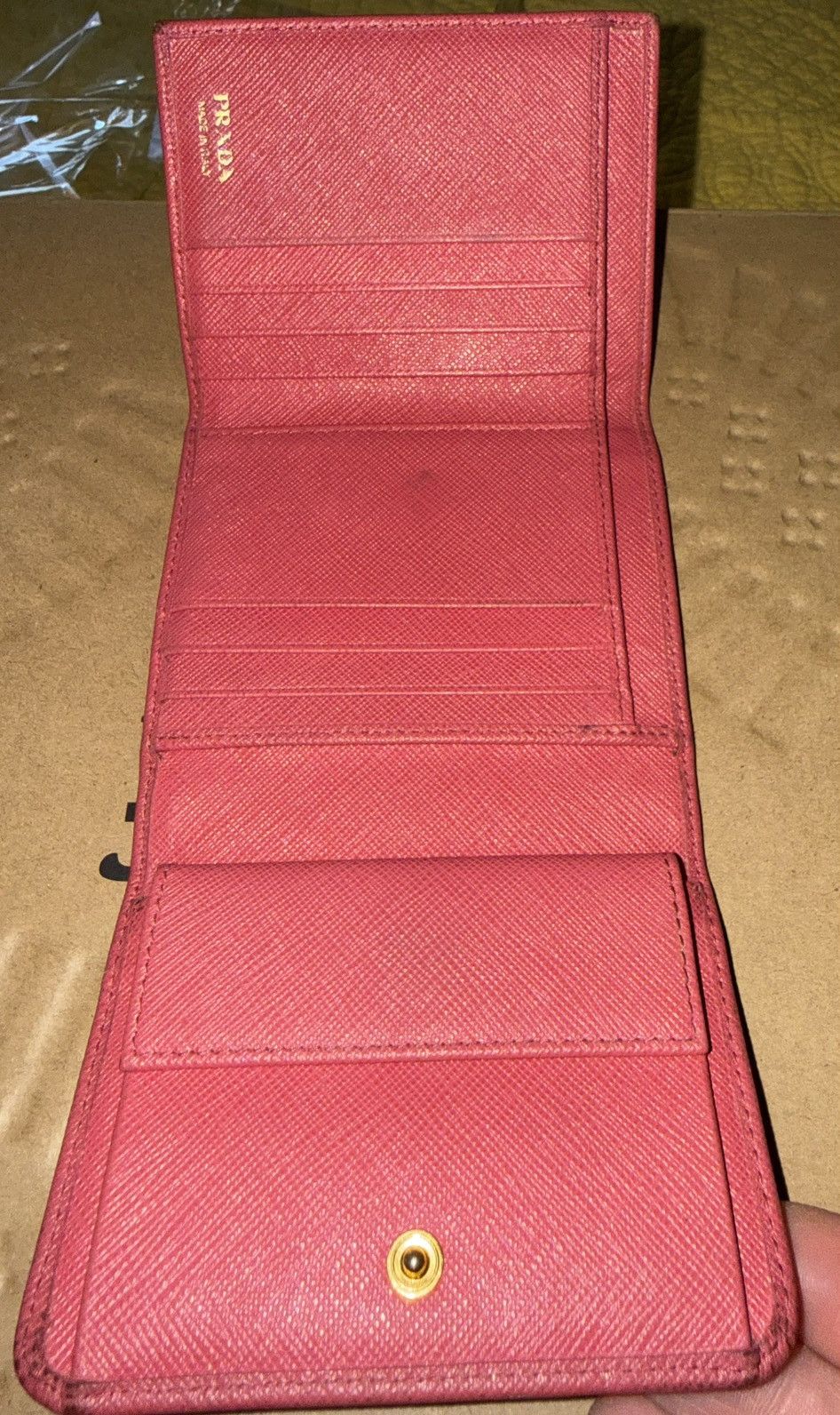 Prada Prada Pink Saffiano tri-fold leather wallet w/ Gold Badge! Size ONE SIZE - 18 Thumbnail