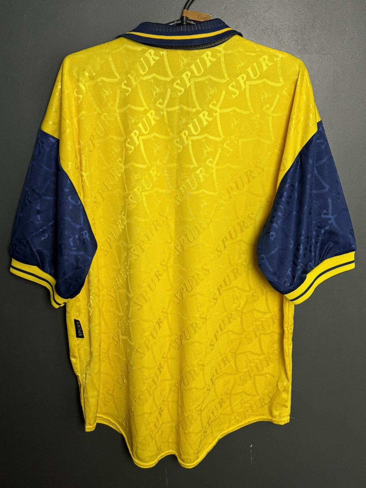 PONY Tottenham Hotspur 97/98 Away Football Jersey Size US L / EU 52-54 / 3 - 2 Thumbnail