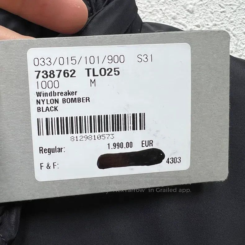 Balenciaga Balenciaga Back Big LOGO Tape Bandage Functional Windbreak Size US M / EU 48-50 / 2 - 7 Thumbnail