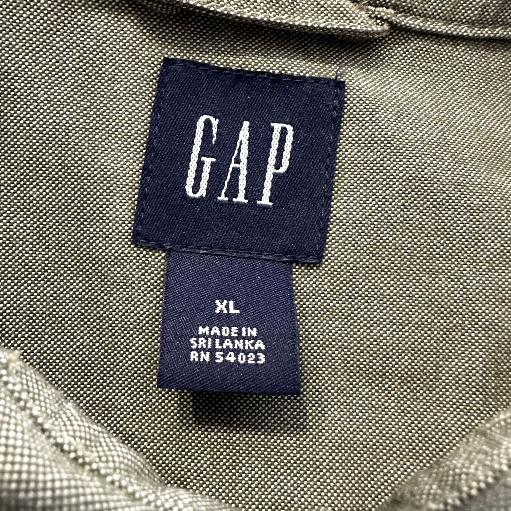 Gap VINTAGE Gap Shirt Mens XL Green Button-Up Long Sleeve Casual Workwear 2003 HOL Mens XS? Size US XL / EU 56 / 4 - 4 Thumbnail