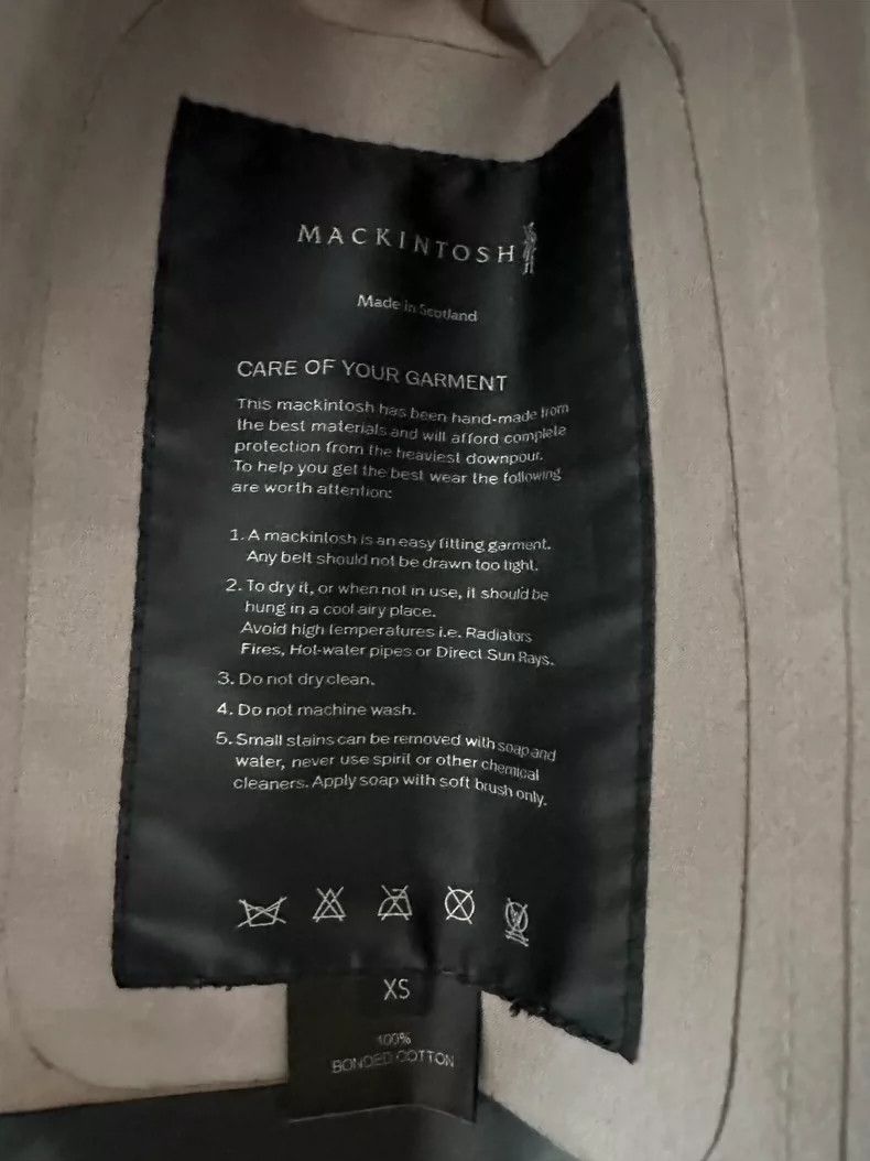Kiko Kostadinov KIKO KOSTADINOV Mackintosh 0002 Vest 2505-Nextarrow Size US XS / EU 42 / 0 - 5 Thumbnail
