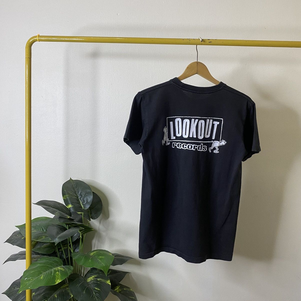 Band Tees Vintage 2000s Operation Ivy American Punk Rock Band T Shirt Size US S / EU 44-46 / 1 - 5 Thumbnail