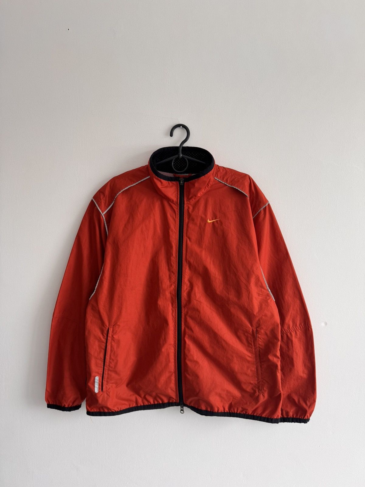 Nike Vintage Nike Nylon 90’s Track Jacket Swoosh Y2K Size US L / EU 52-54 / 3 - 2 Thumbnail