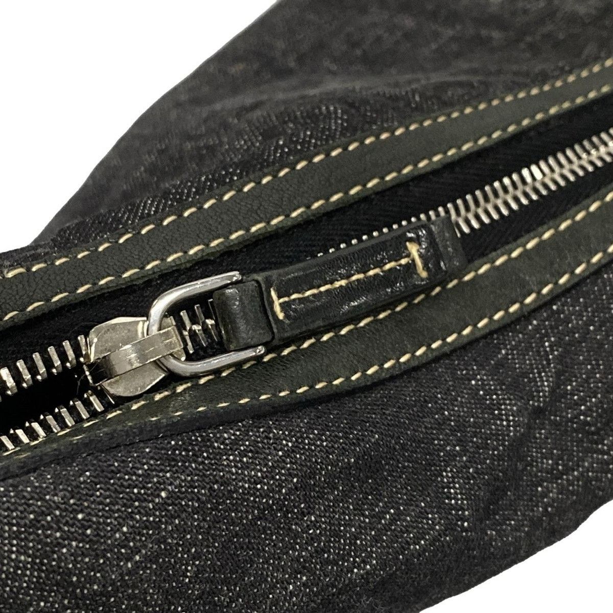 Prada PRADA Logo Shoulder Bag Size ONE SIZE - 16 Thumbnail